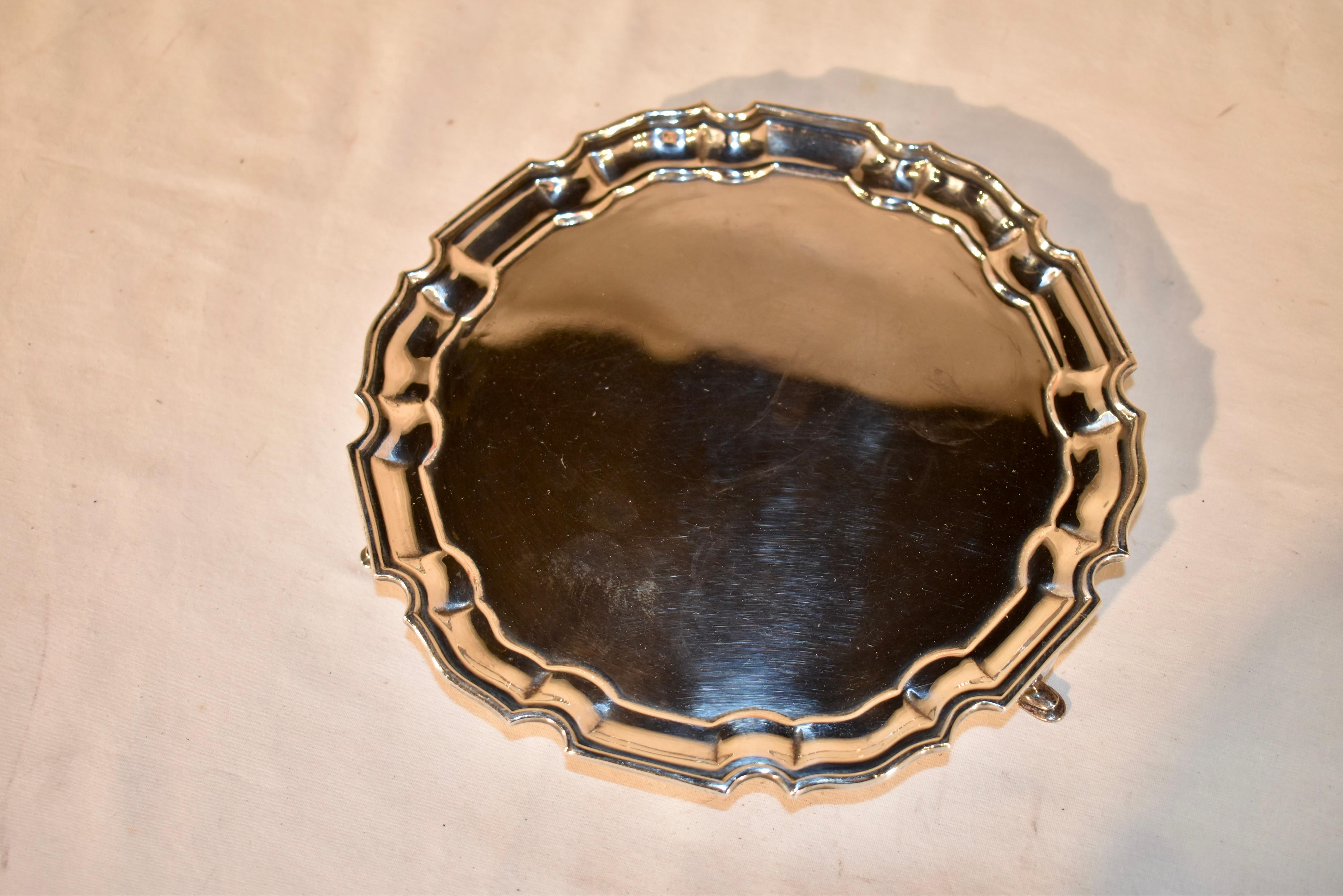 Early 20th Century Israel Freeman & Sons Silver Plated Salver, C.1928 For Sale