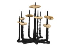 Menorah israeliano brutalista in ferro e pietra di Gerusalemme di David Palombo