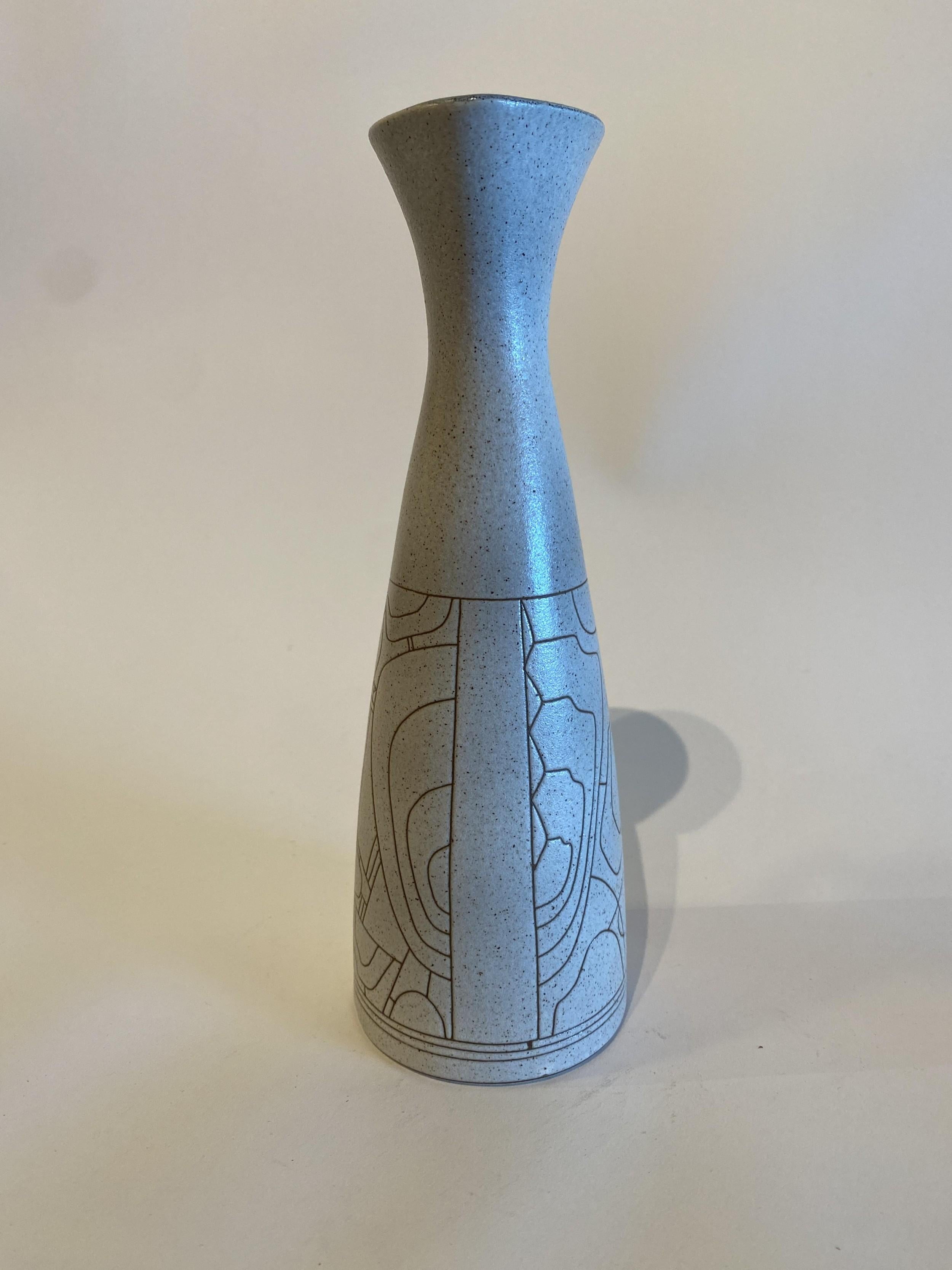 Israeliano Brocca israeliana di metà secolo in ceramica smaltata Lapid Sgraffito in vendita