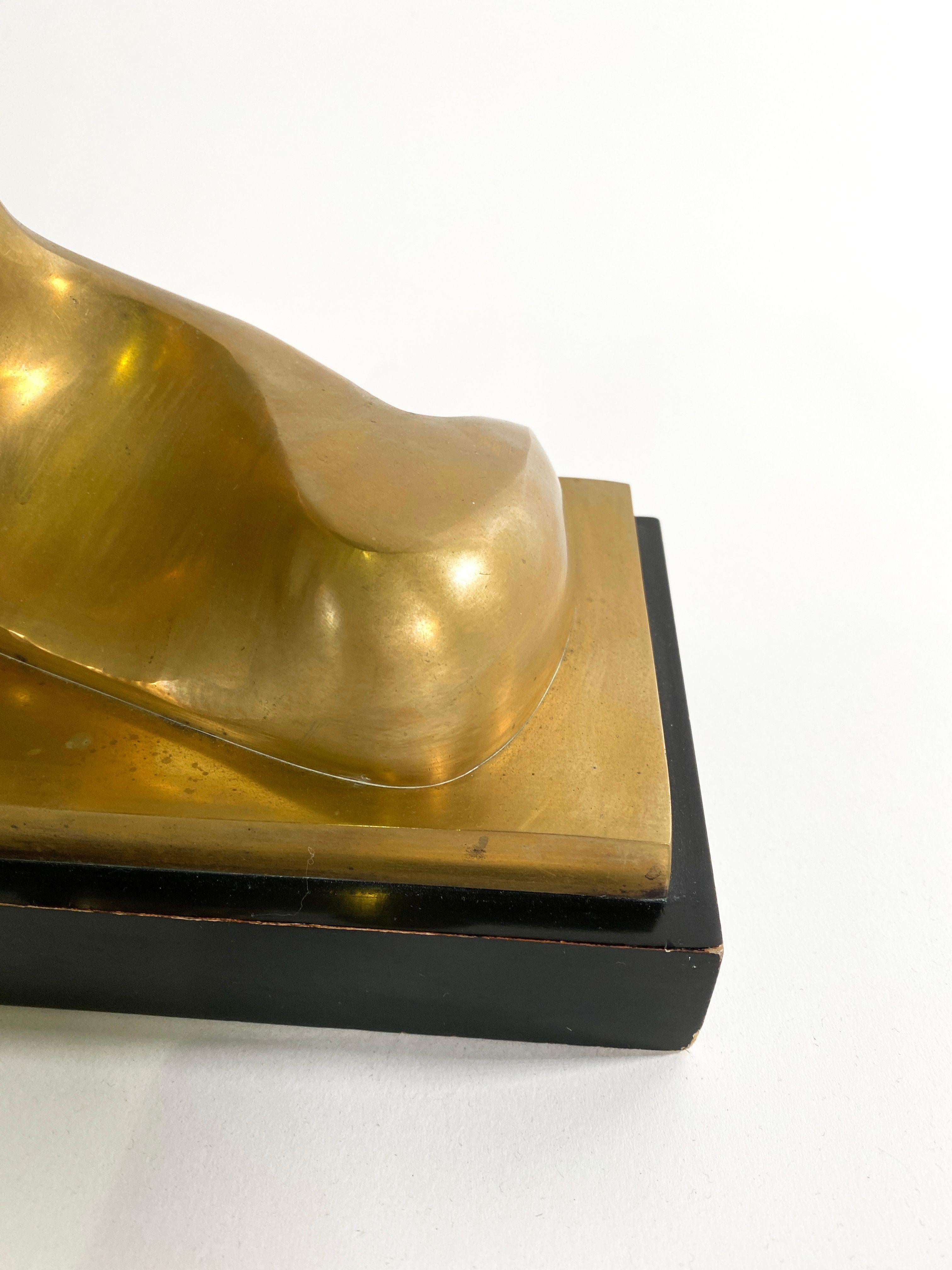Mid-20th Century Israeli Modern Brass Sculpture of Lovers, Itzik Benshalom For Sale