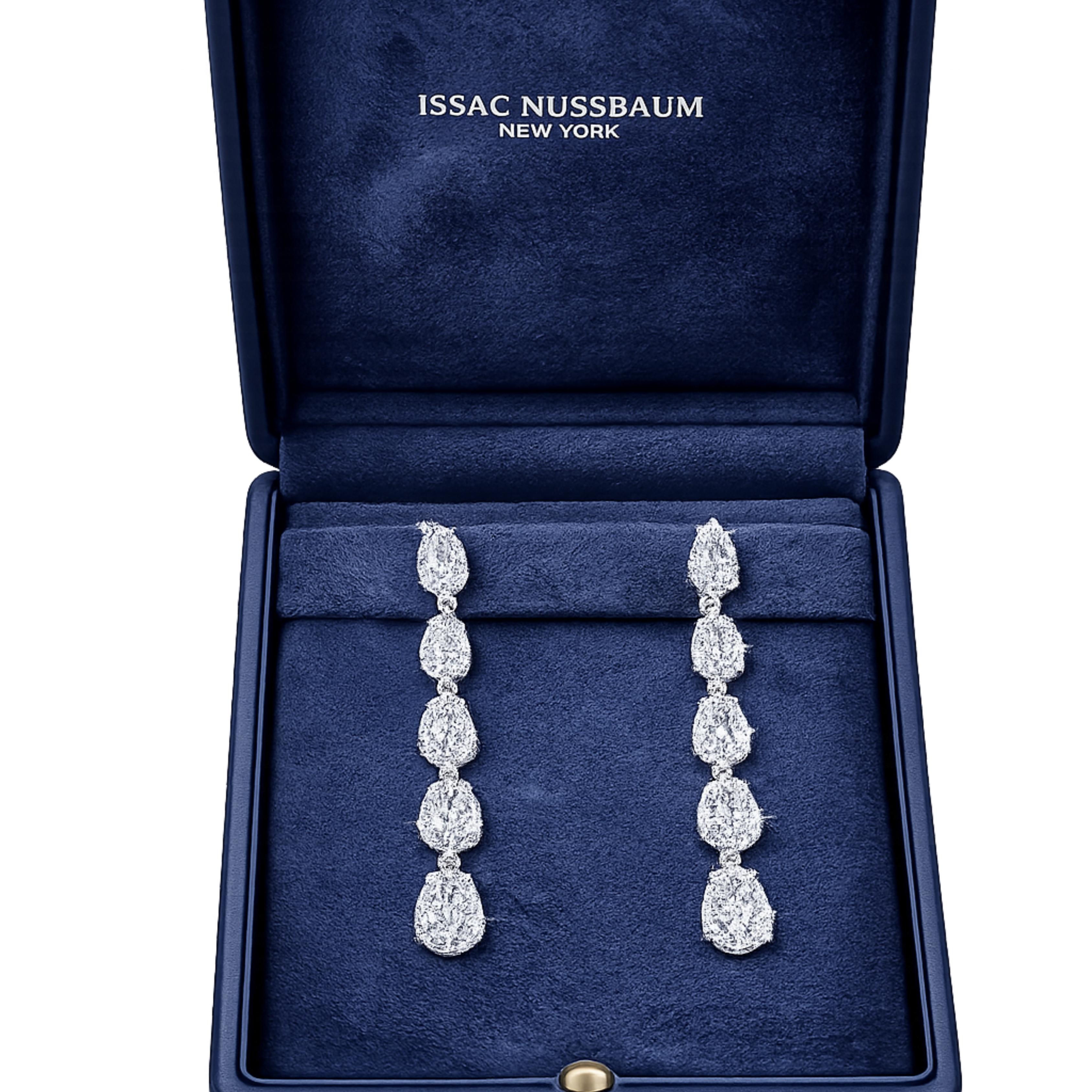 Issac Nussbaum - Pendants d'oreilles en diamant certifié GIA de 13,05 carats en vente