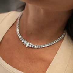 Collana con diamanti taglio smeraldo Issac Nussbaum in oro bianco 18 carati 49,75