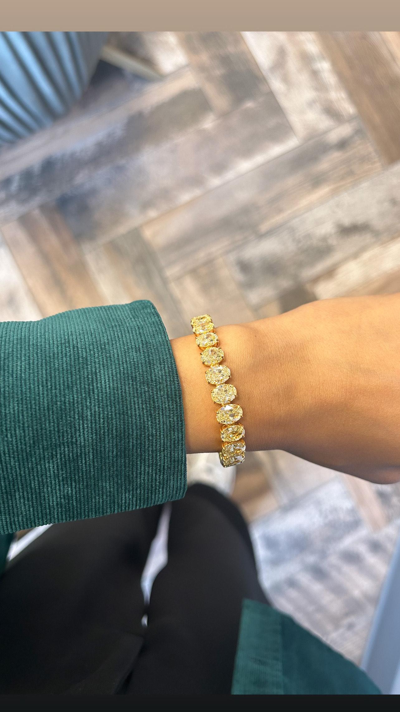 Taglio ovale Bracciale tennis con diamanti ovali gialli Issac Nussbaum 18K YG 38,32 carati in vendita
