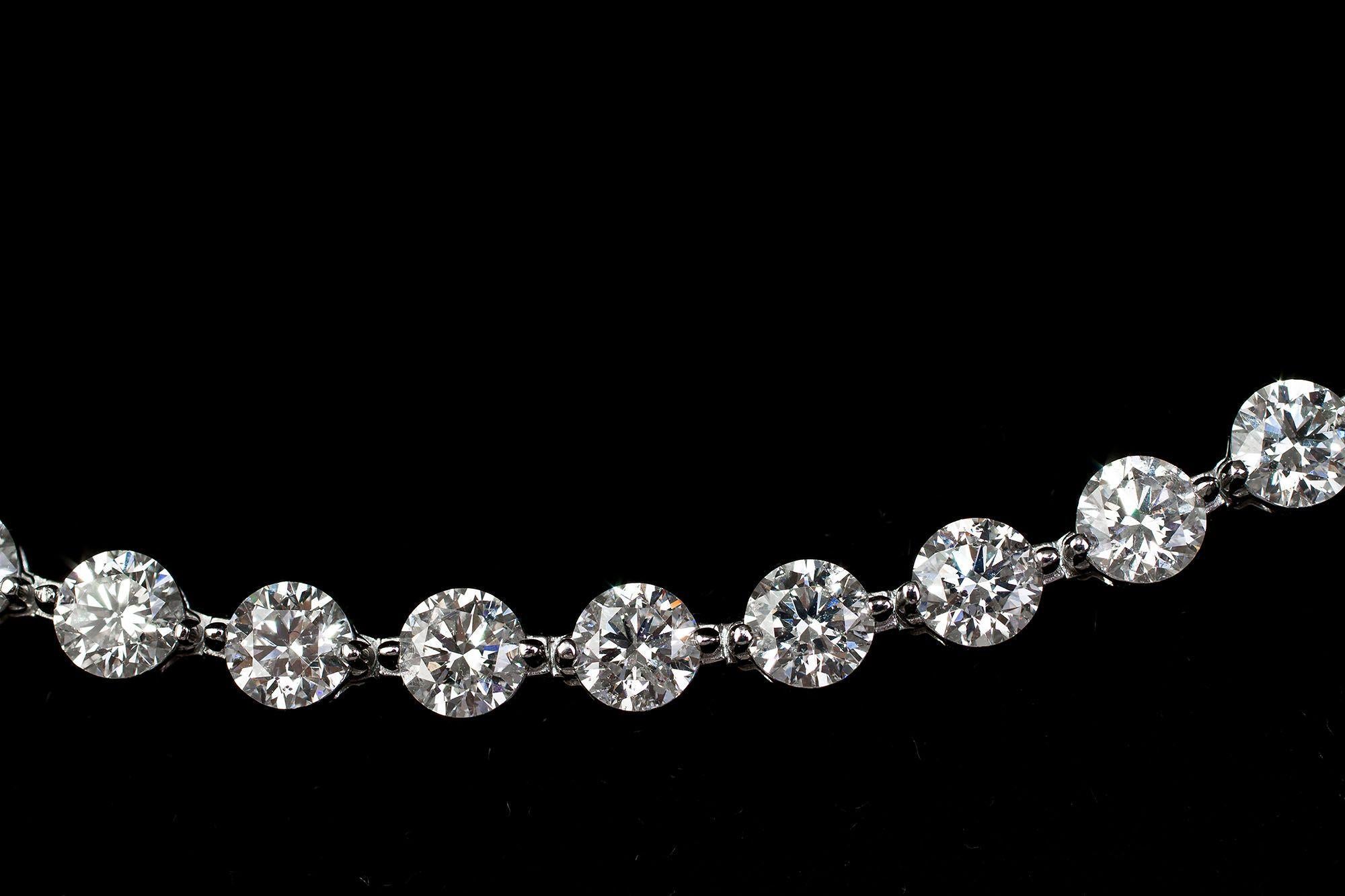Issac Nussbaum Diamond Tennis Necklace In New Condition For Sale In New York, NY