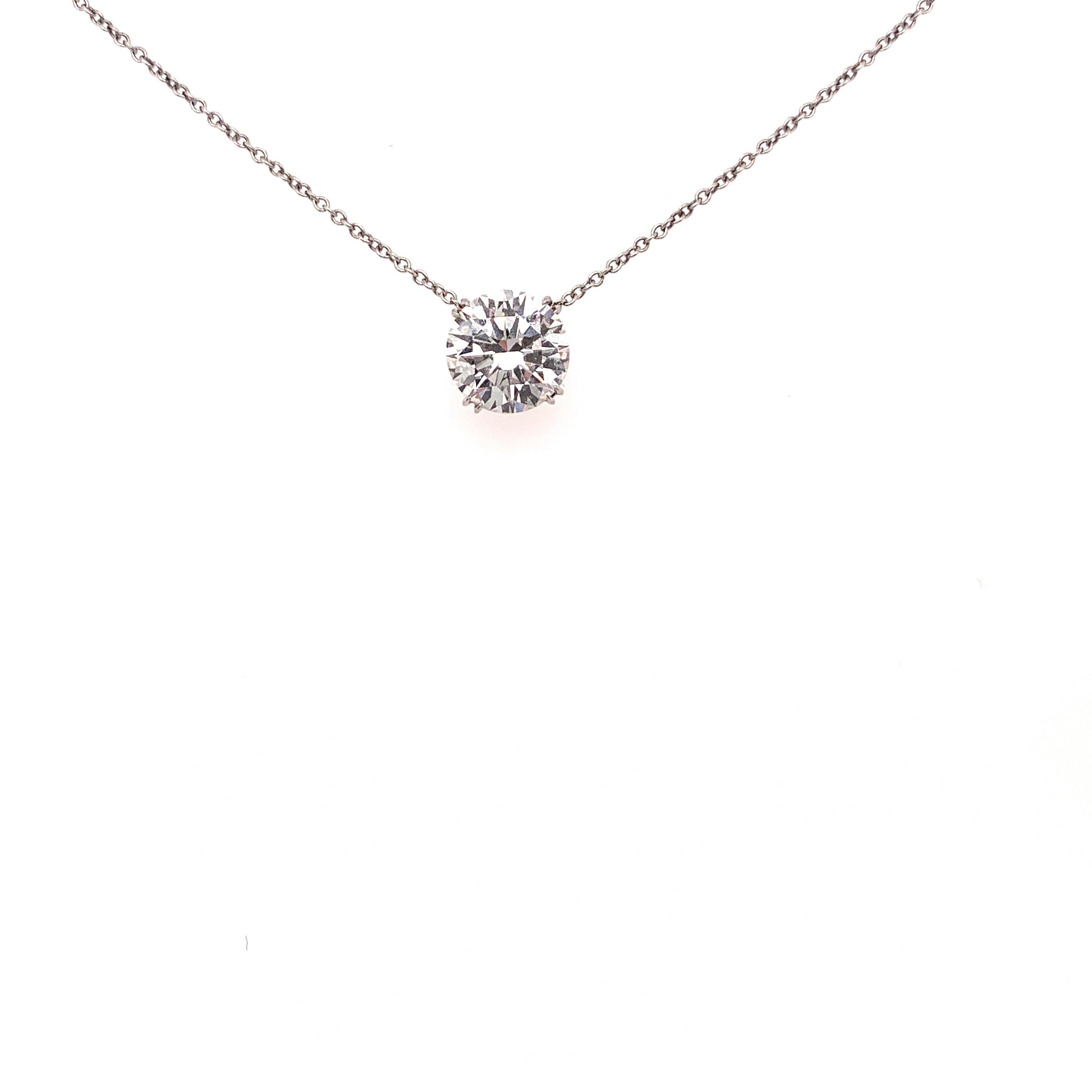 ISSAC NUSSBAUM GIA Certified 1.01 Carat Round Cut Diamond Pendant Necklace In New Condition In New York, NY