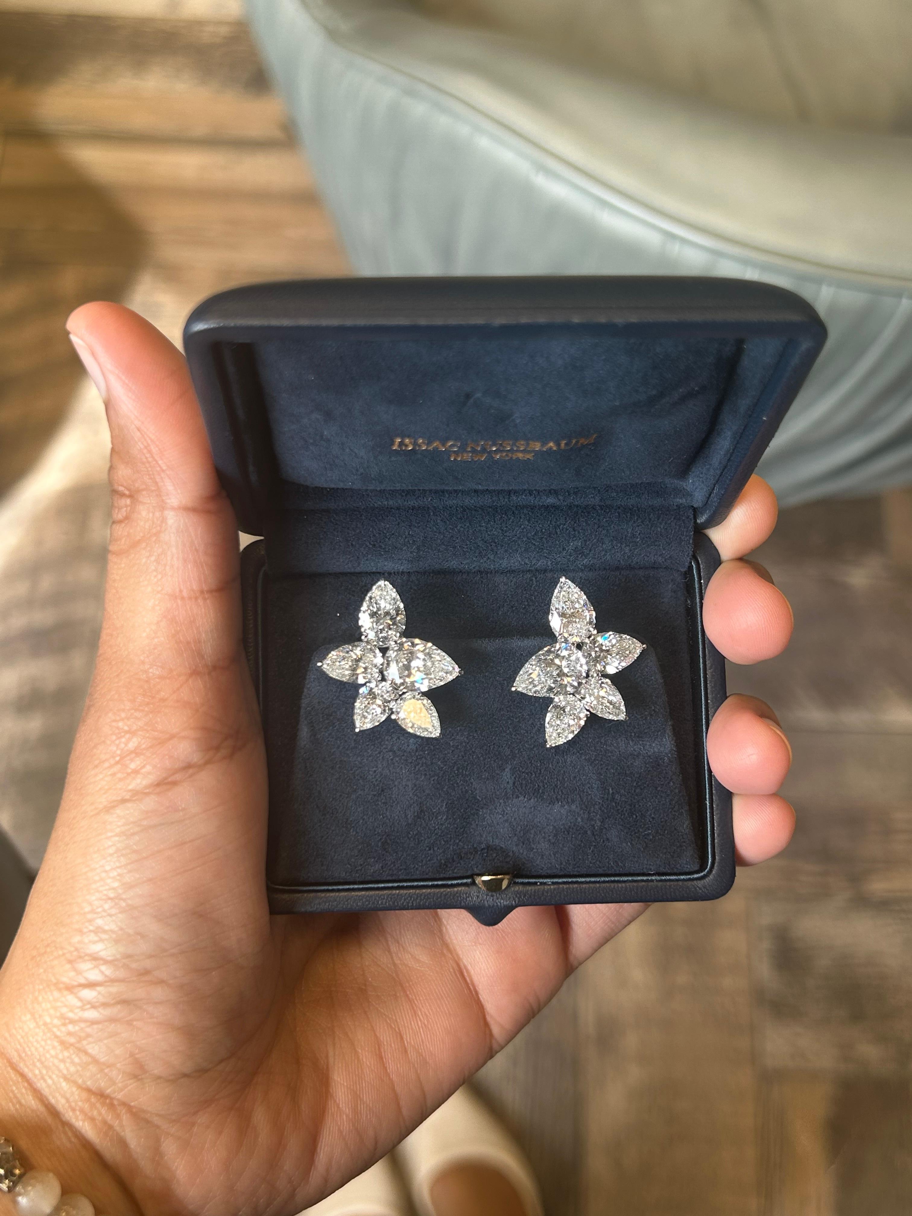 Issac Nussbaum Gia Certified 16.38 Carat Platinum Cluster Diamond Earrings In New Condition For Sale In New York, NY