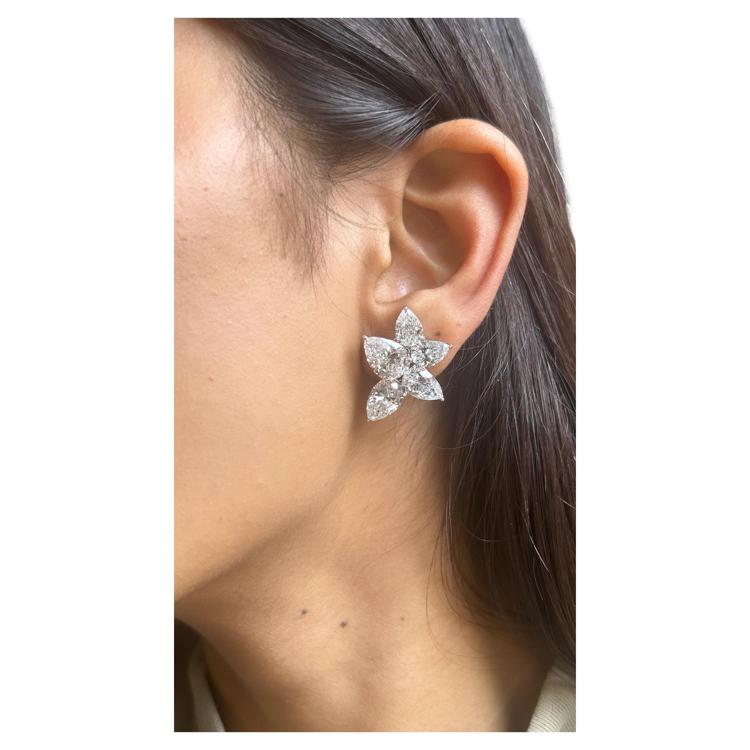 Orecchini con diamanti a grappolo in platino da 16,38 carati certificati GIA di Issac Nussbaum