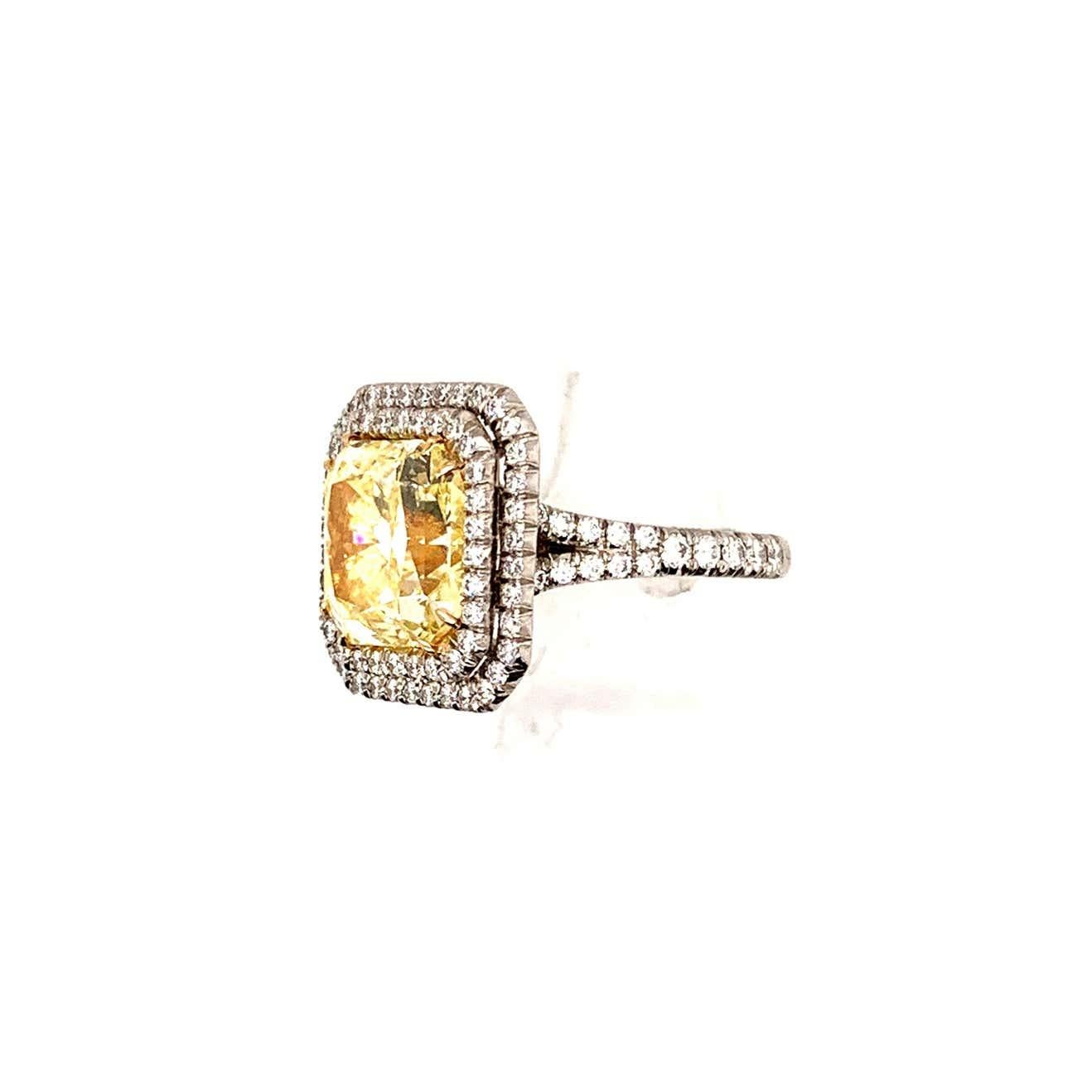 Women's Issac Nussbaum GIA Certified 4.68 Carat Yellow Radiant Cut Engagement Ring