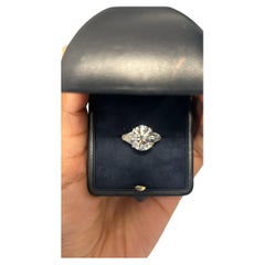 Issac Nussbaum Verlobungsring mit GIA-zertifiziertem 6,01 Karat rundem Diamanten