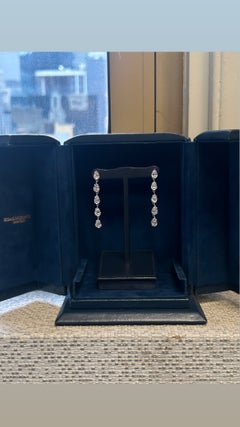 Pendants d'oreilles Issac Nussbaum en platine certifié GIA avec diamants en forme de poire