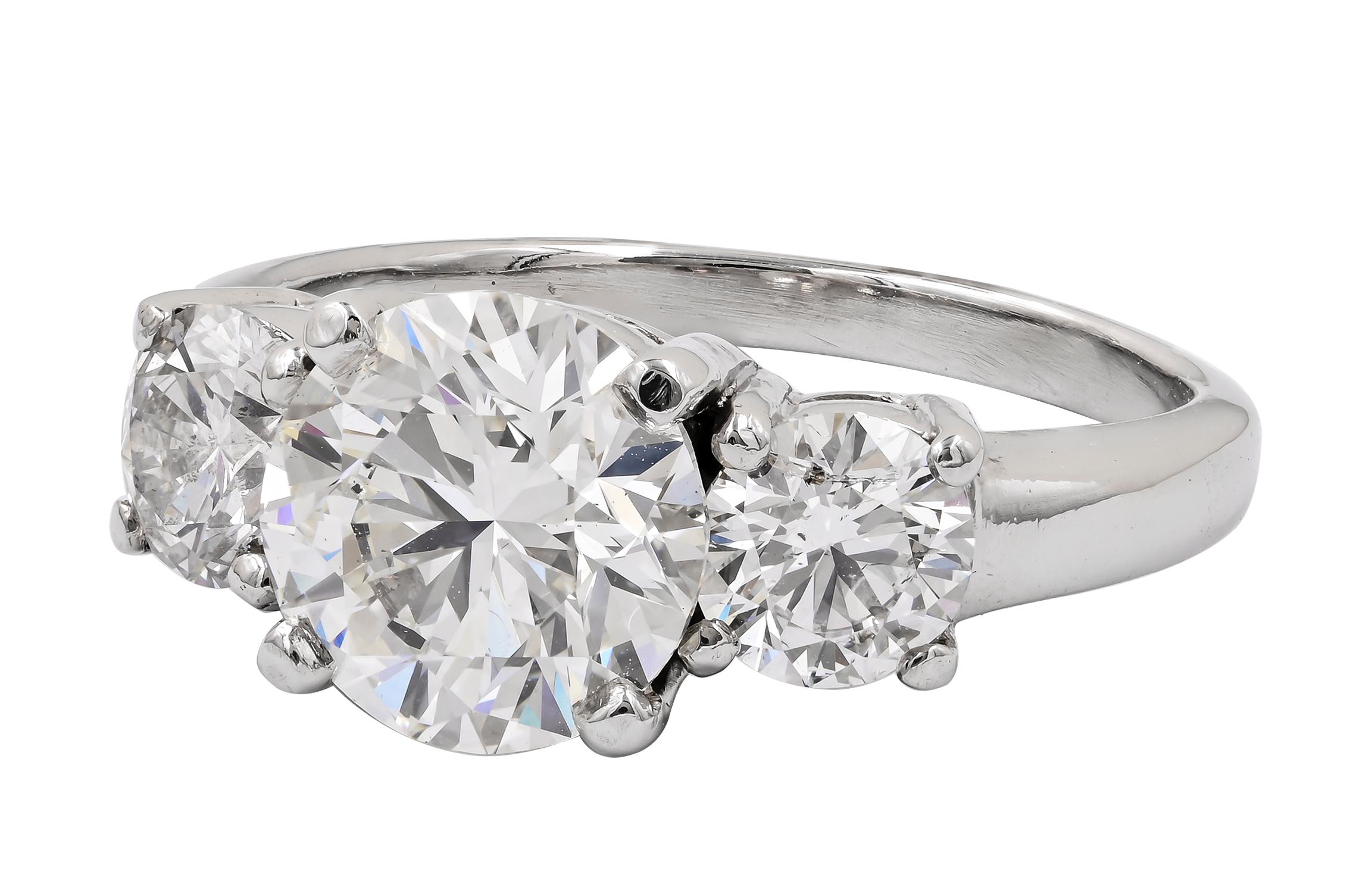 Women's or Men's ISSAC NUSSBAUM NEW YORK  3 stone diamond engagement ring For Sale