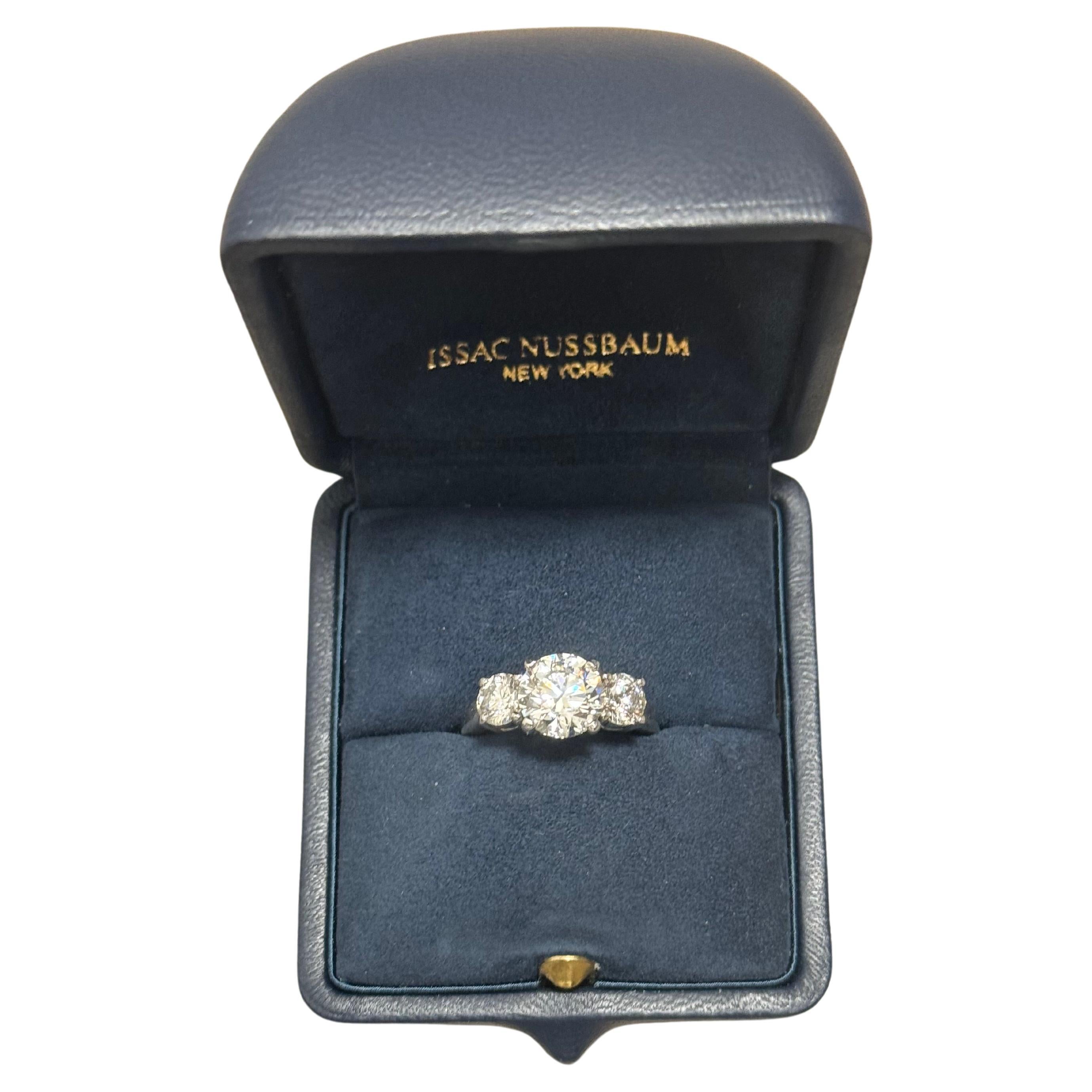 ISSAC NUSSBAUM NEW YORK  3 stone diamond engagement ring For Sale