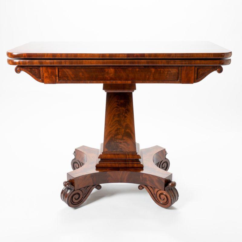 Issac Vose Cubus Mahogany Flip Top Game Table with Scroll Feet, 1815-20 In Good Condition In Kenilworth, IL