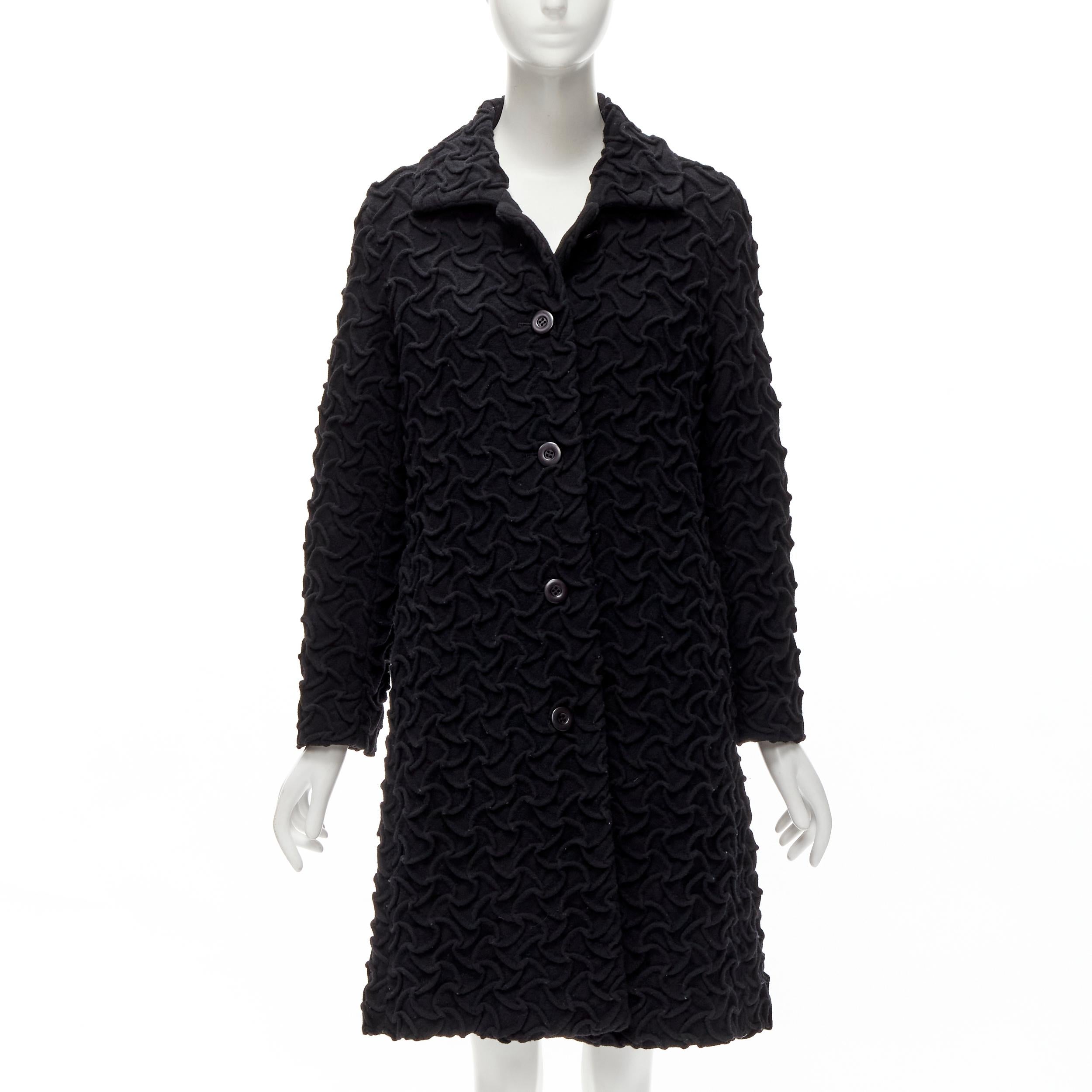 ISSEY MIYAKE 100% wool black textured single breasted long jacket coat JP2 M In Excellent Condition For Sale In Hong Kong, NT