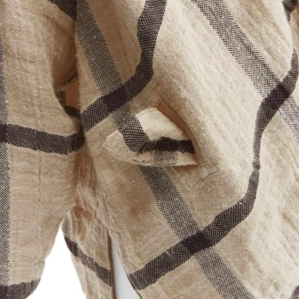 ISSEY MIYAKE 1980s Vintage beige black wrap front oversized crinkle coat JP9 For Sale 4