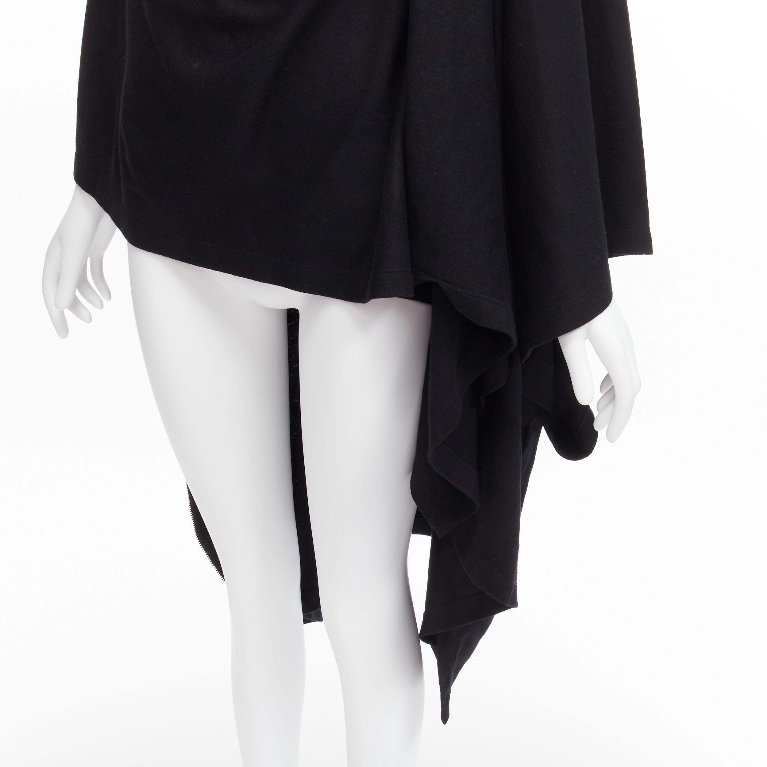 Issey Miyake 1980 Vintage manteau à col bénitier drapé en laine noire avec fermeture éclair latérale JP9 en vente 2