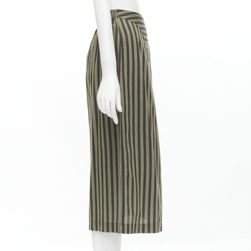ISSEY MIYAKE 1980's Vintage brown striped cotton diagonal pleat A-line skirt M In Excellent Condition For Sale In Hong Kong, NT