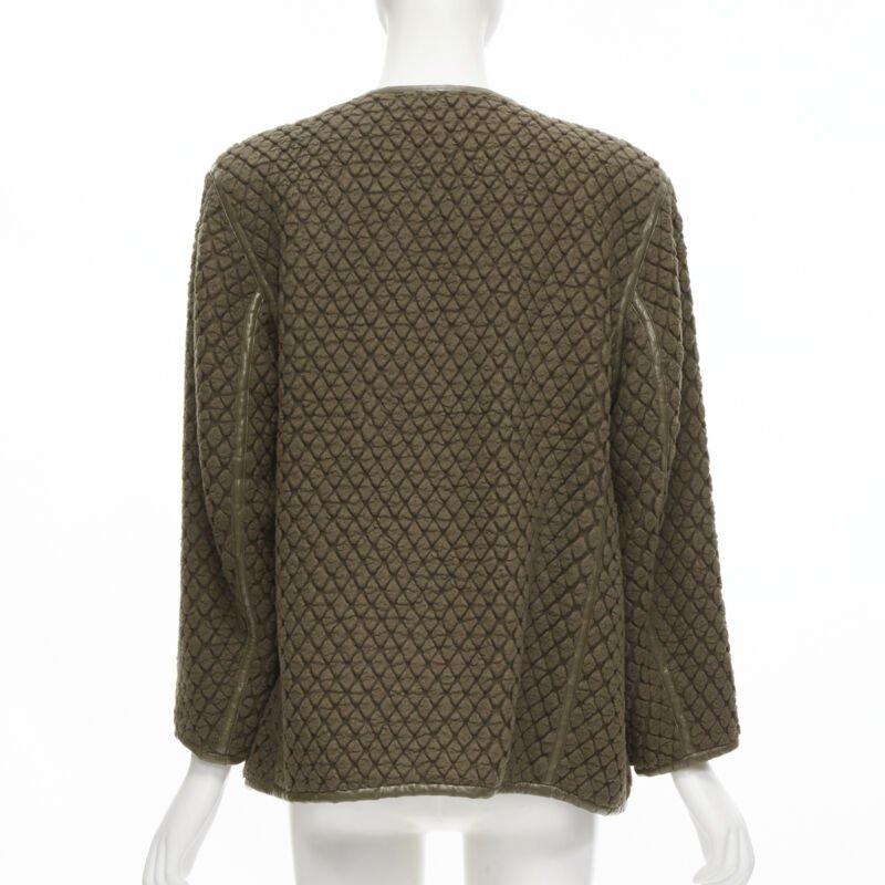 Donna Issey Miyake 1980 Vintage, giacca in pelle cloque marrone a trama cialda M. in vendita