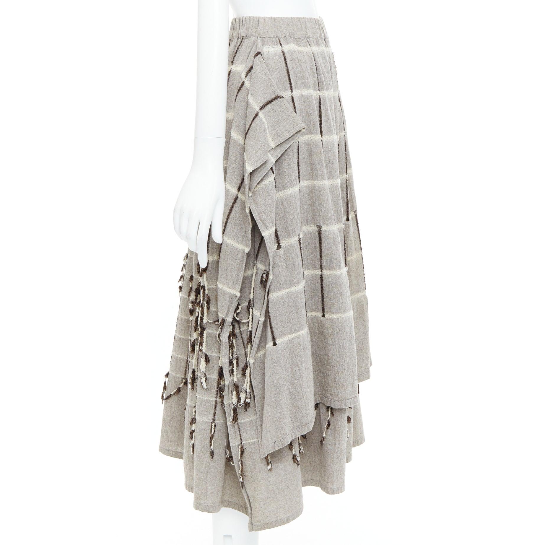 ISSEY MIYAKE 1980's Vintage grey checked fringe trim layered skirt M Rare In Good Condition For Sale In Hong Kong, NT