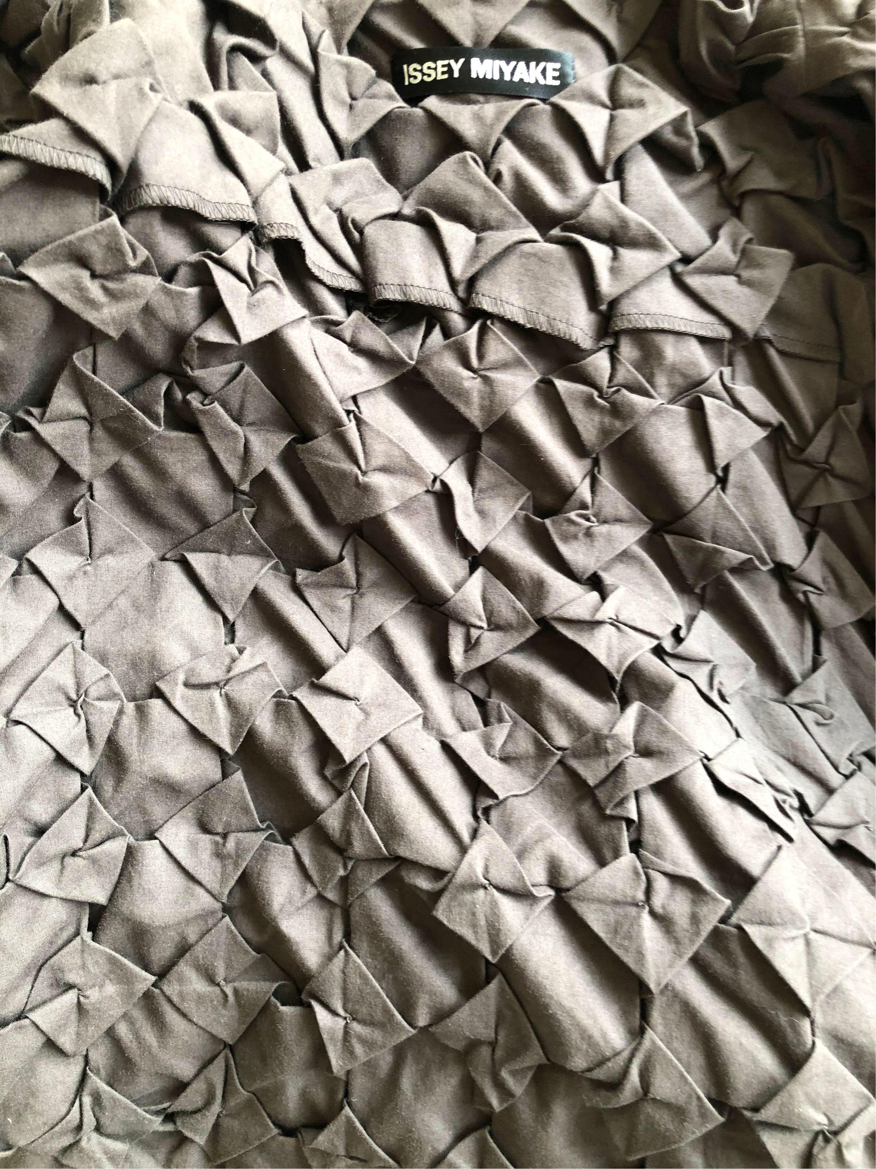 Issey Miyake 1990's Cotton Jacket with Traditional Japanese Shibori Details 5