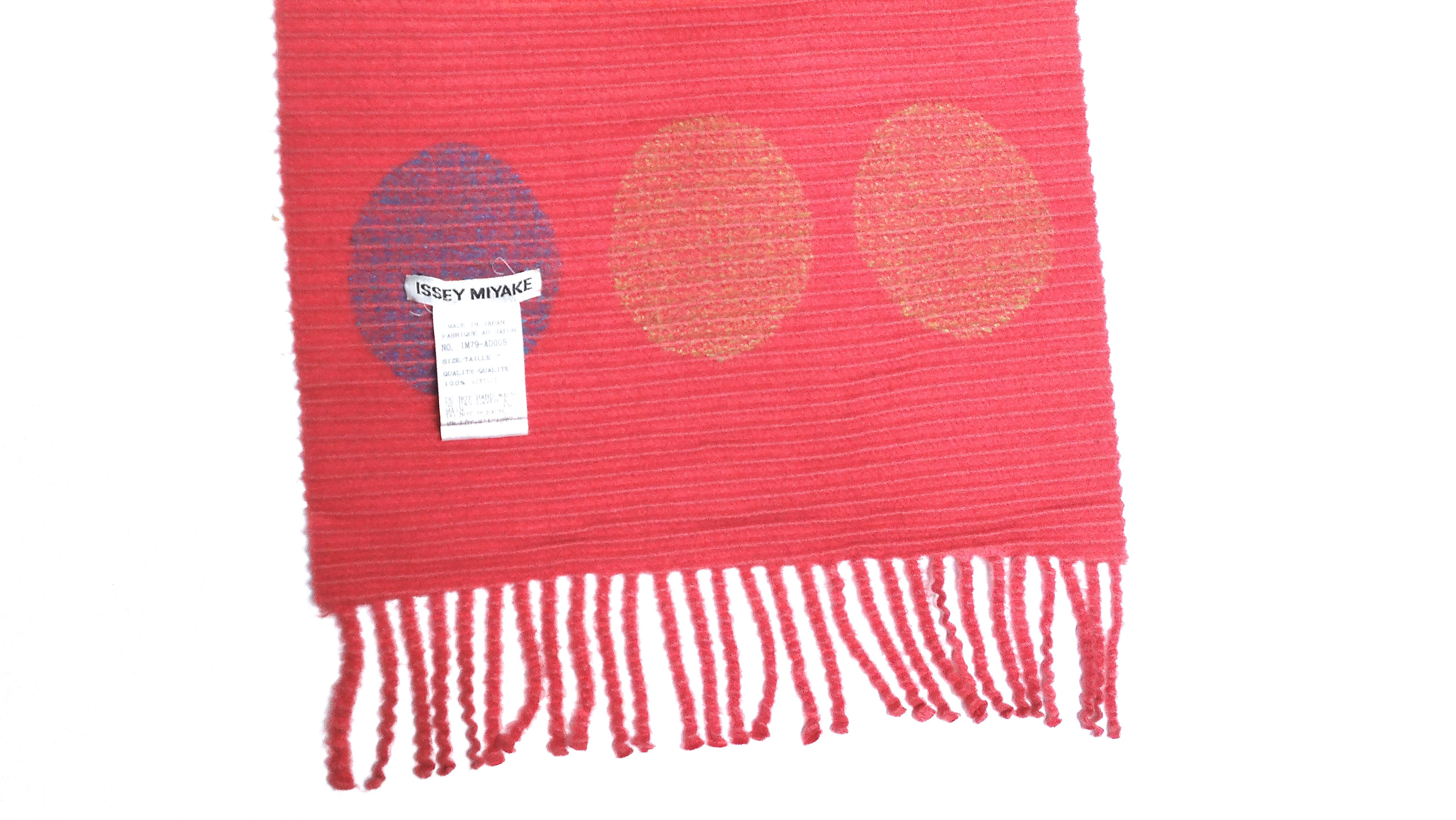 Women's or Men's Issey Miyake 1990s Neon Geometric Print Pleated Scarf For Sale