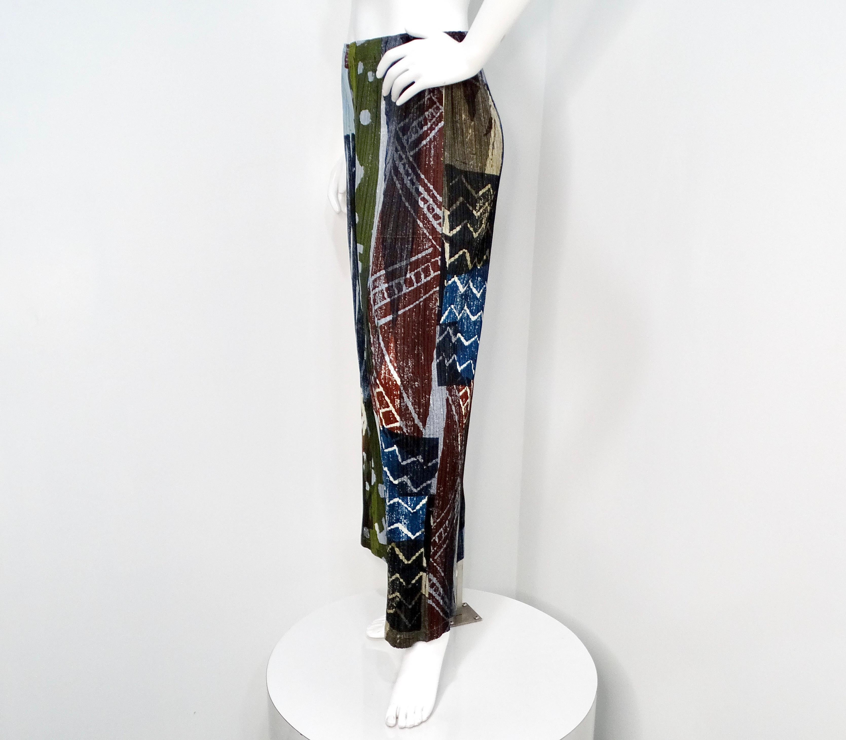 Issey Miyake 1990s Pleats Please Abstrakt Mehrfarbig Plissee Druck Hose (Schwarz) im Angebot