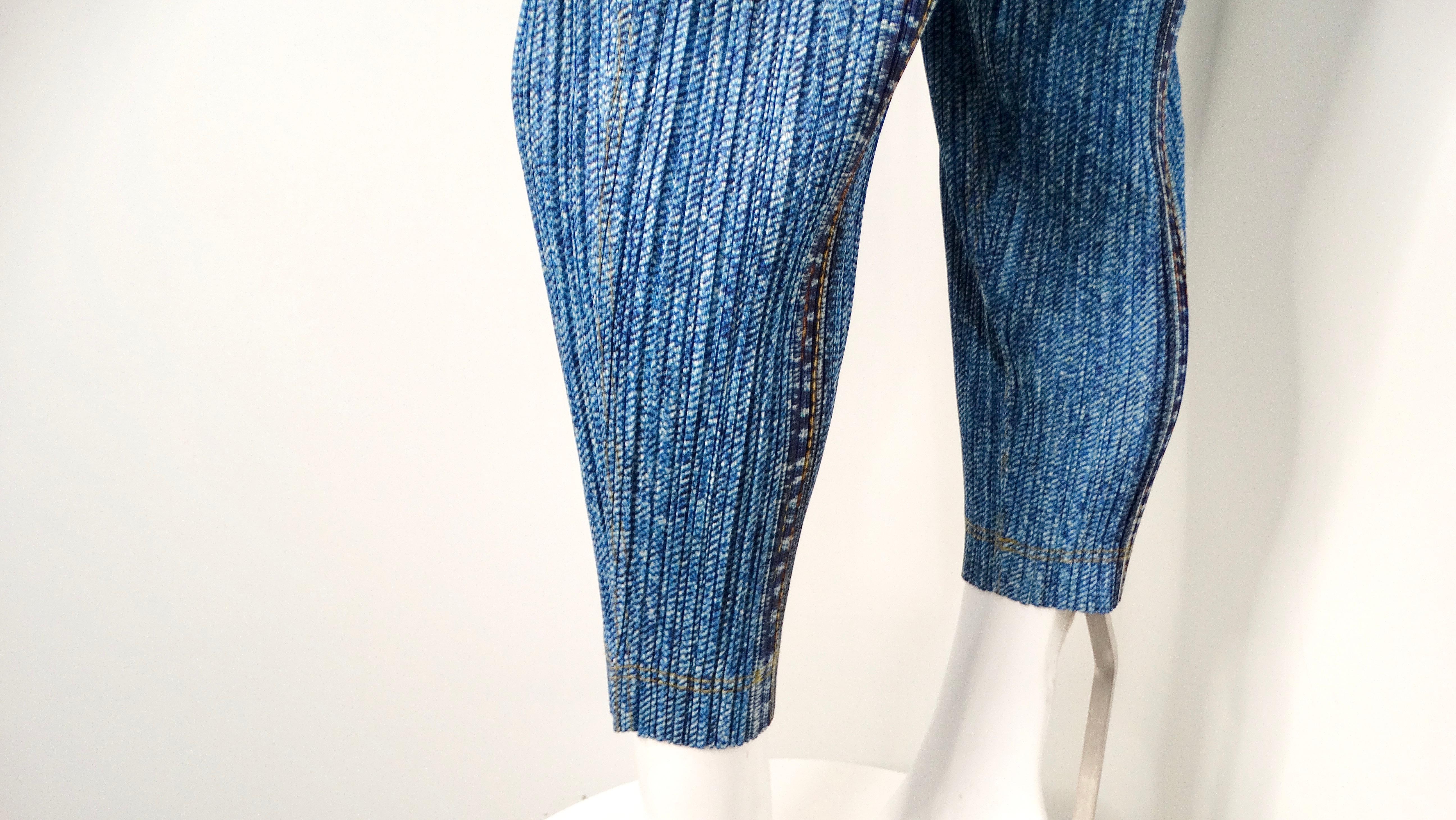 Issey Miyake 1990s Pleats Please Denim Print Pleated Capri Pants For Sale 5