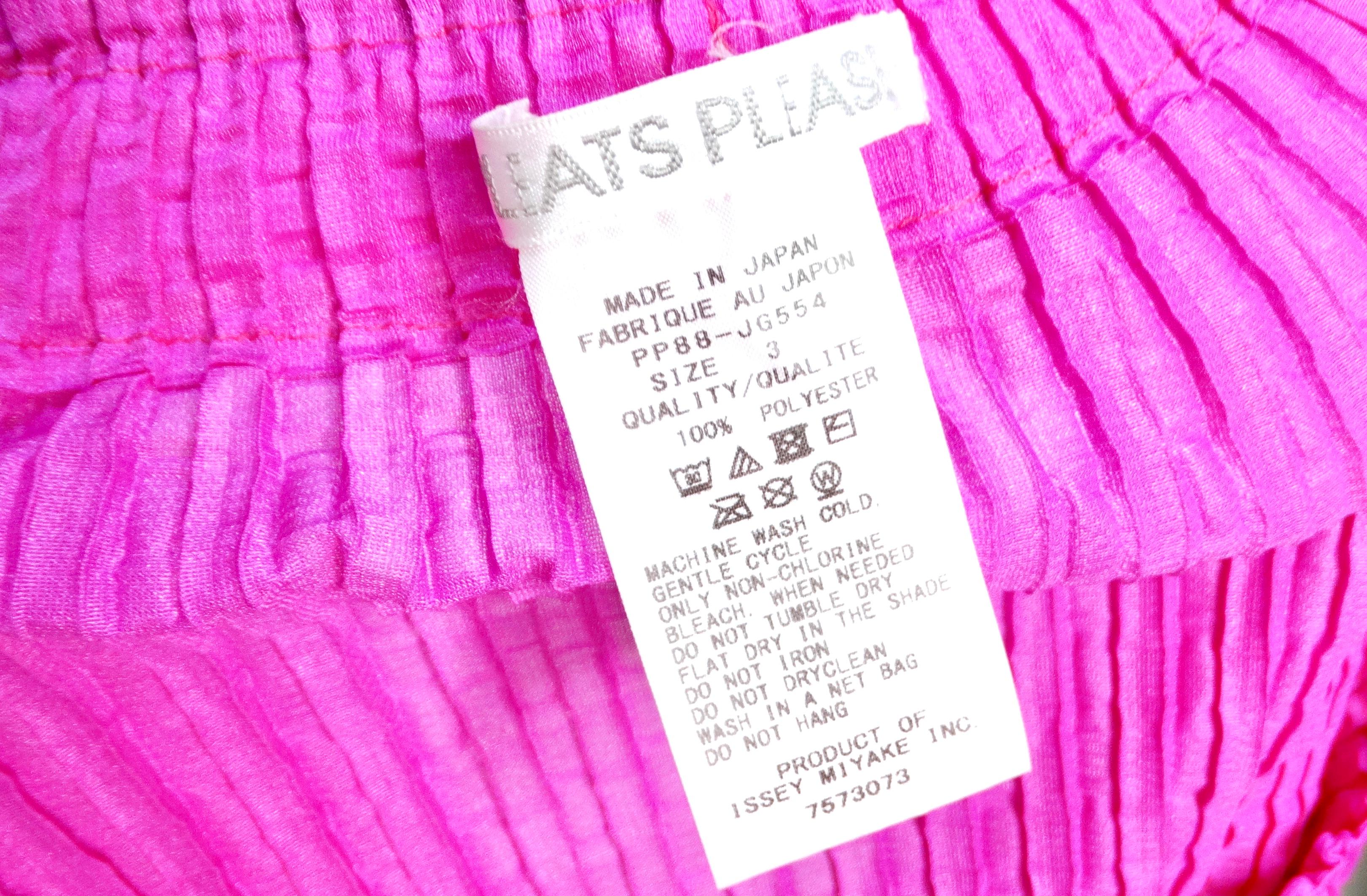Issey Miyake 1990s Pleats Please Magenta Asymmetric Hem Midi Skirt For Sale 4