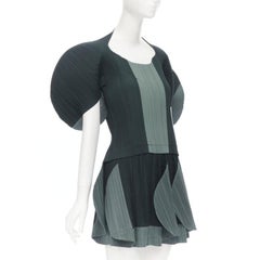 ISSEY MIYAKE 1991 navy grey colorblocked rounded sleeve top petal skirt M