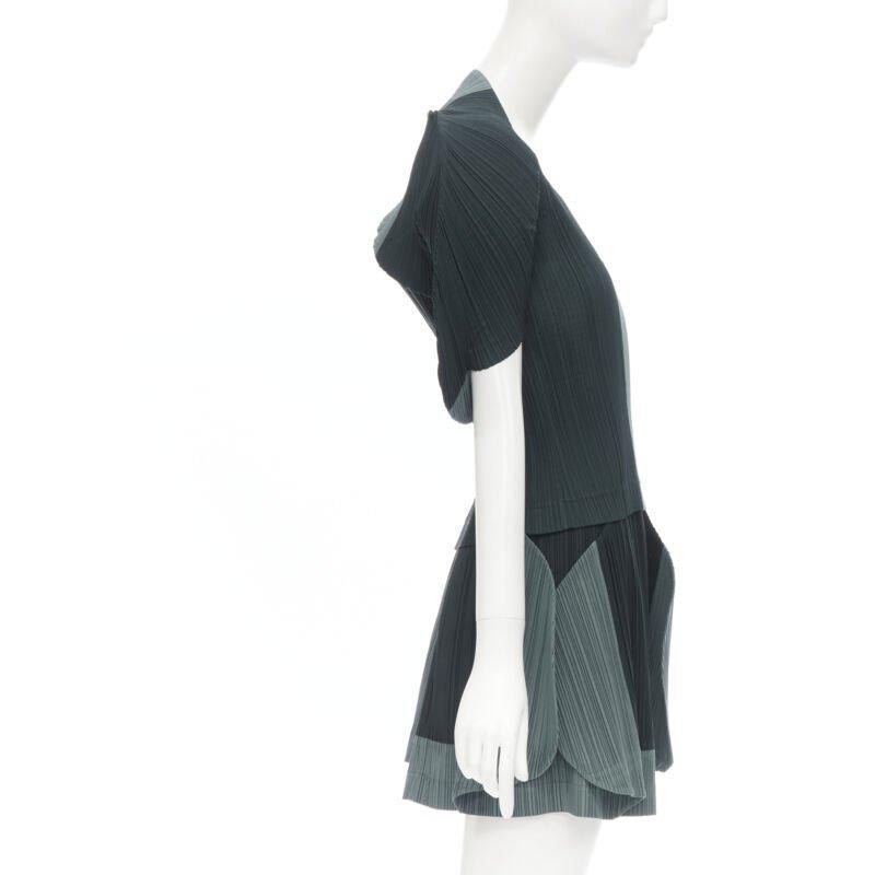 Black ISSEY MIYAKE 1991 navy grey colorblocked rounded sleeve top petal skirt M