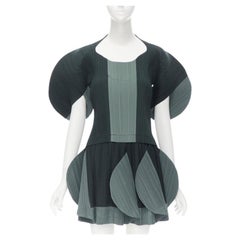 ISSEY MIYAKE 1991 navy grey colorblocked rounded sleeve top petal skirt M