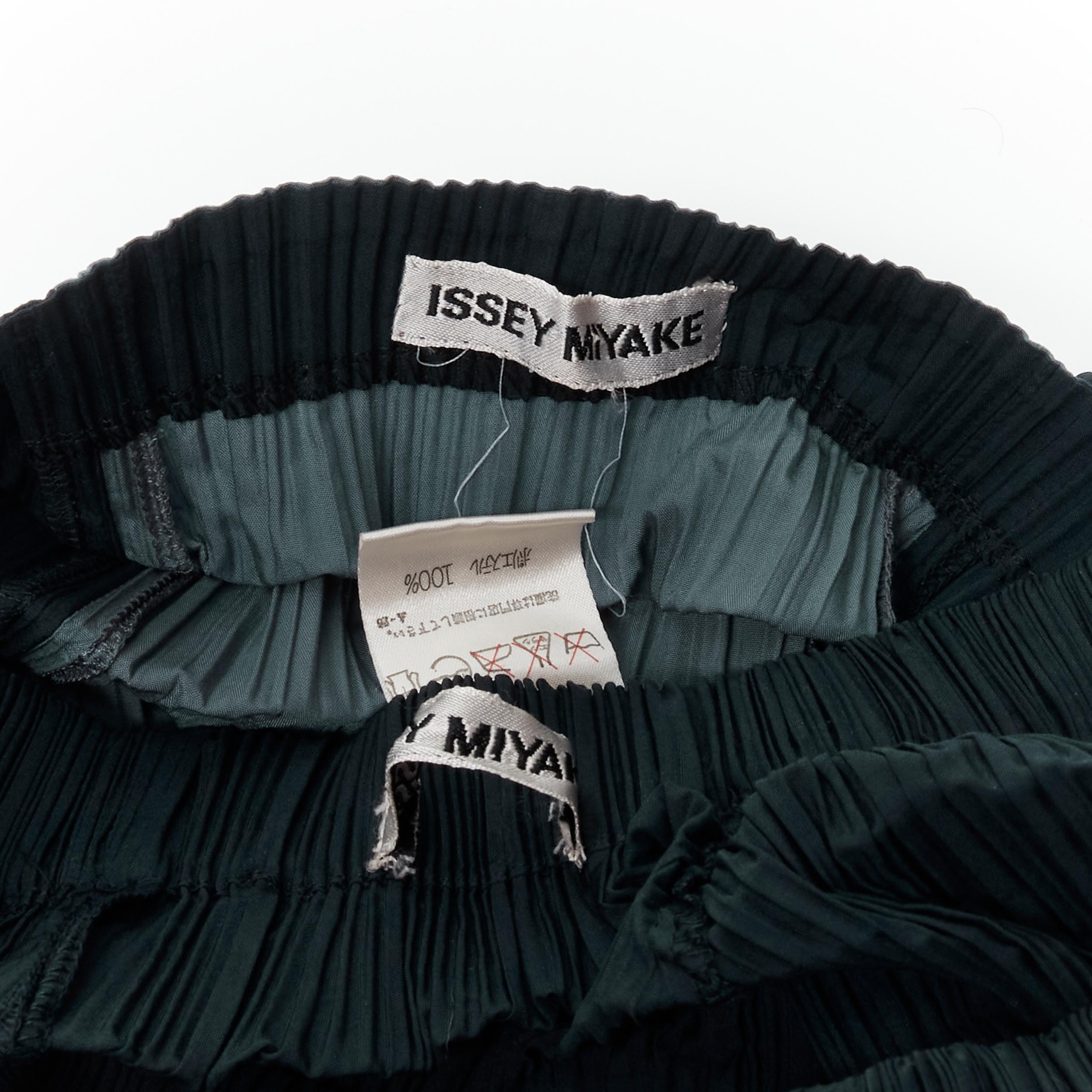 ISSEY MIYAKE 1991 Runway navy grey colorblocked rounded sleeve top petal skirt M For Sale 6