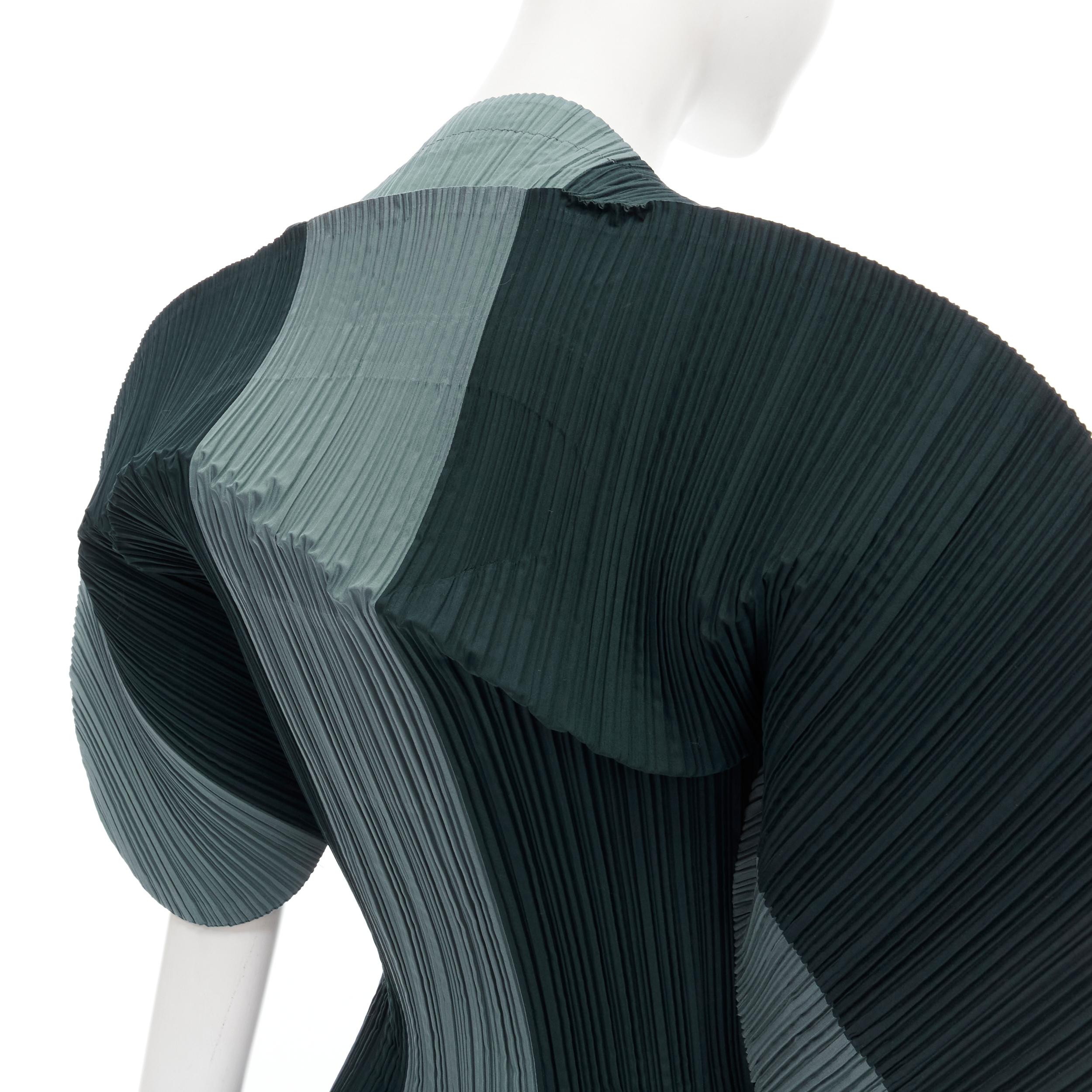 ISSEY MIYAKE 1991 Runway navy grey colorblocked rounded sleeve top petal skirt M For Sale 1