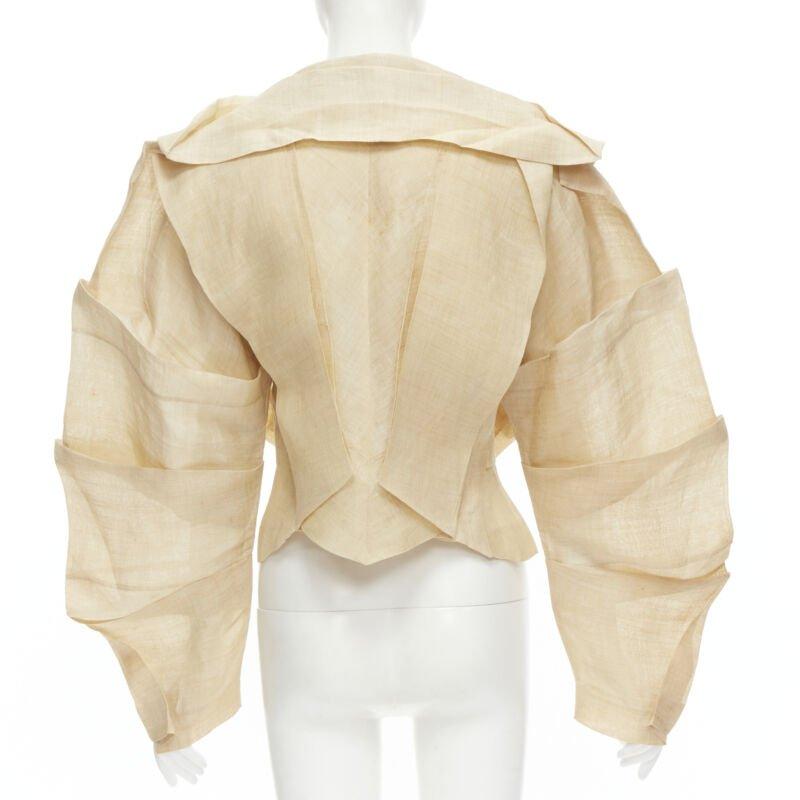 Women's ISSEY MIYAKE 1991 Vintage Runway Dinosaur architectural pleated linen jacket XL For Sale