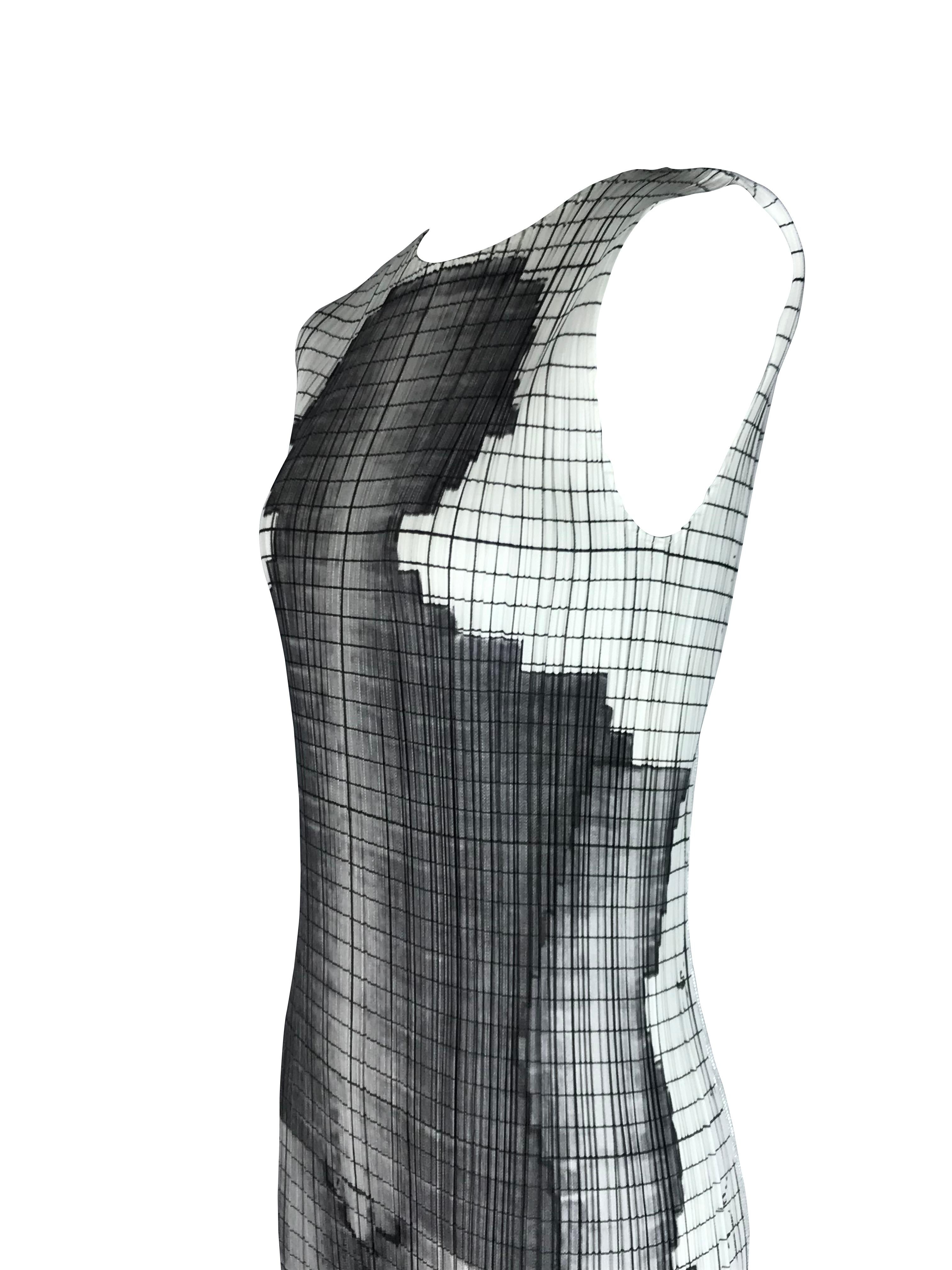 Issey Miyake Guest Artist Series 1998 No.3 Tim Hawkinson Abito a pieghe in vendita 3