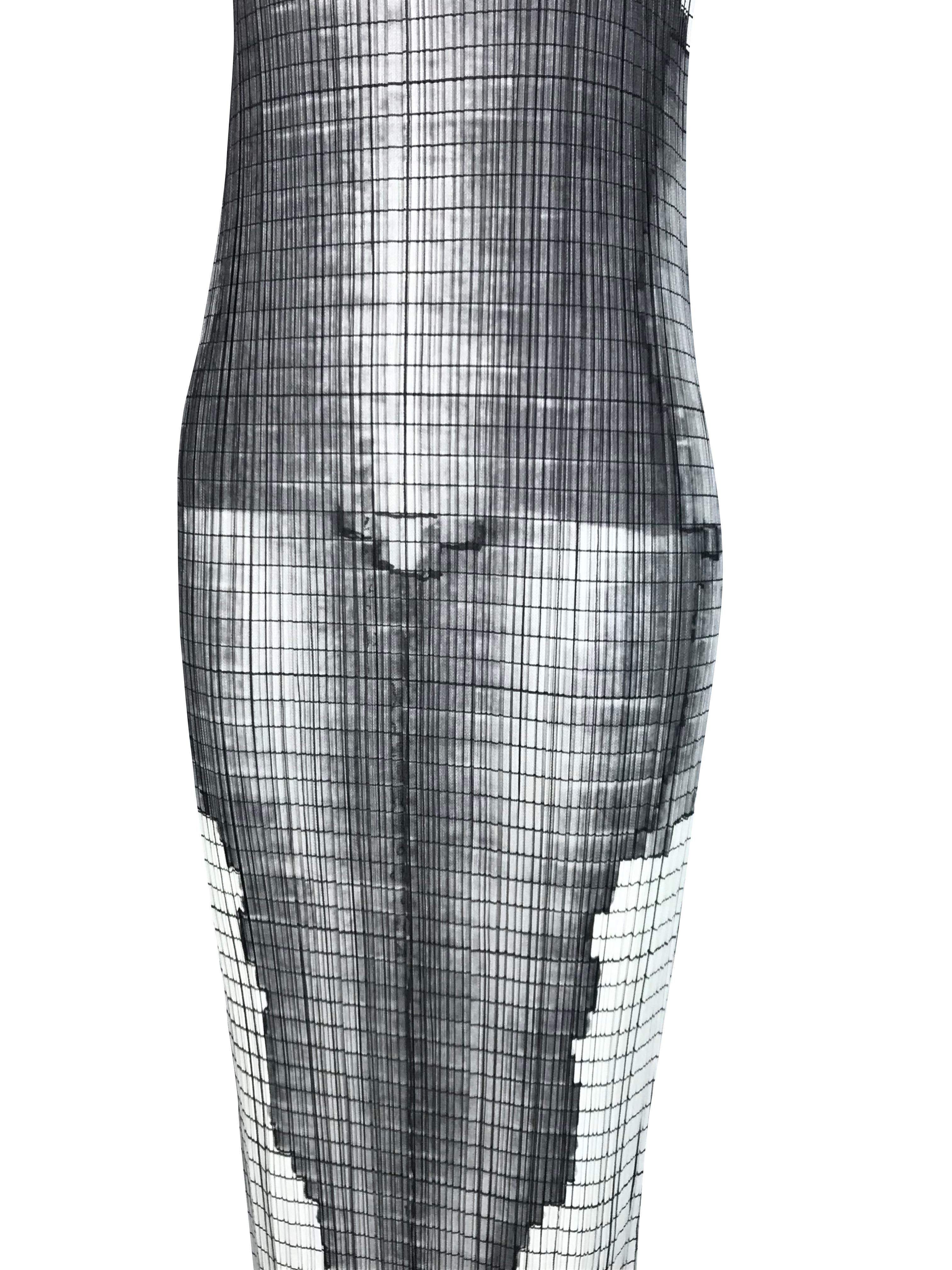 Issey Miyake Guest Artist Series 1998 No.3 Tim Hawkinson Abito a pieghe in vendita 4