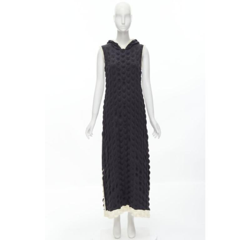 ISSEY MIYAKE 2000 Vintage Runway Egg Carton black white cloque hooded dress L For Sale 7