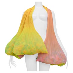 Issey Miyake 2001 Écharpe jaune et rose confetti