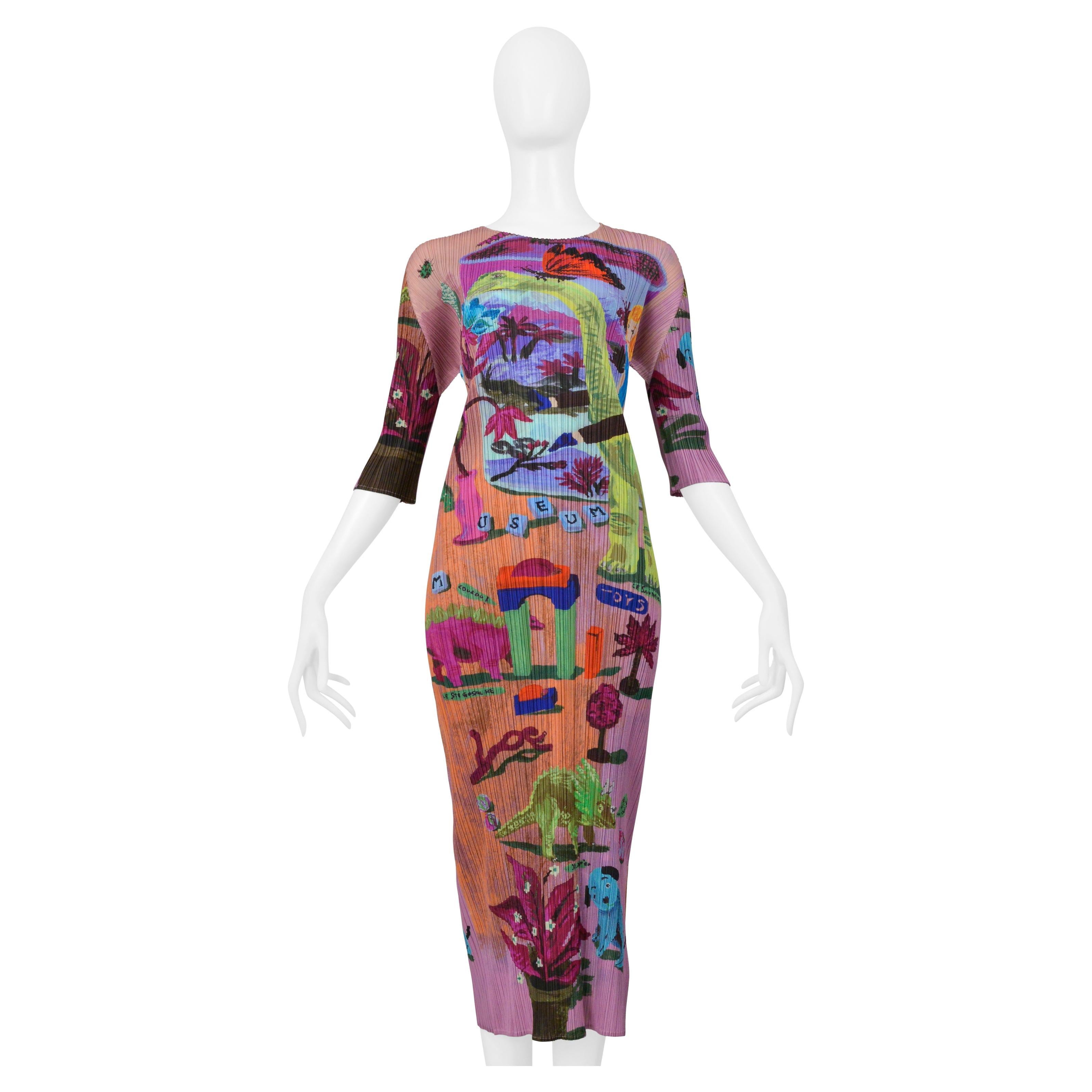 Issey Miyake 2006 Artist Series Vestito rosa con stampa "Dinos Eden" di Nathalie Lee in vendita