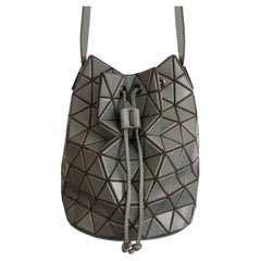Issey Miyake Bao Bao - Shoulder Bag - Grey Leather - Prism Detailing 