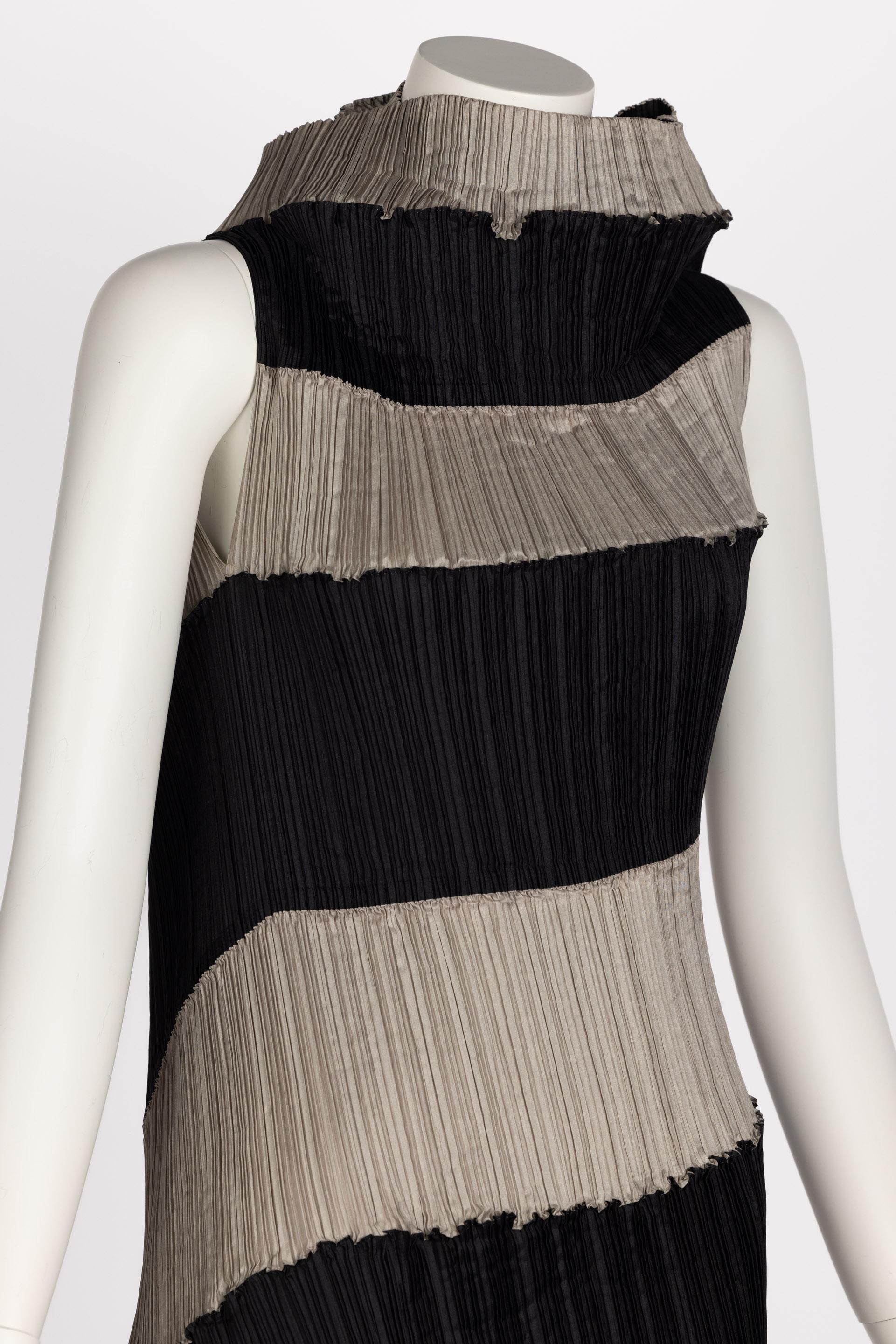 Issey Miyake Black & Beige Striped Plisse Spiral Nautilus Dress, 1990s 5