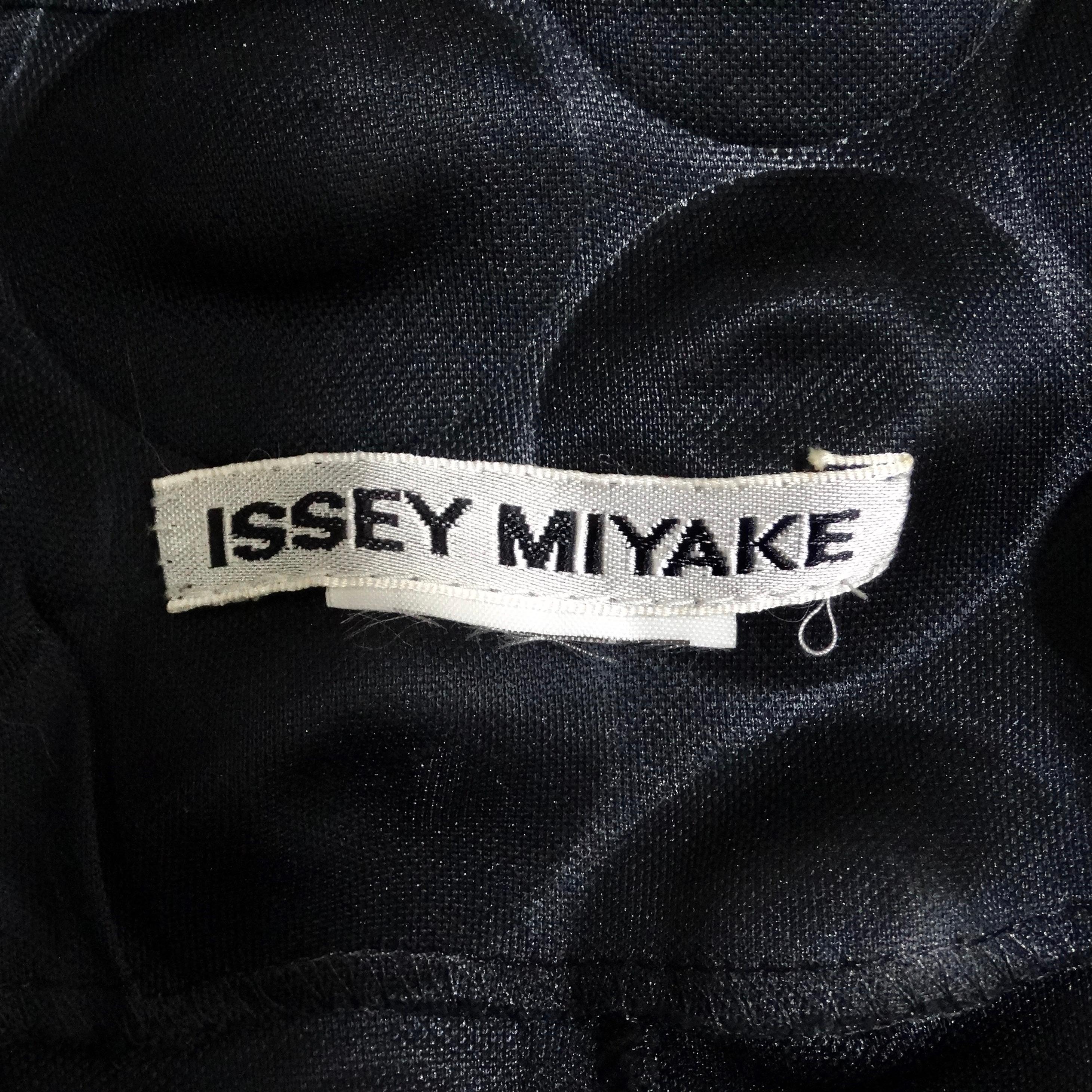Issey Miyake Black Bubble Coat For Sale 4