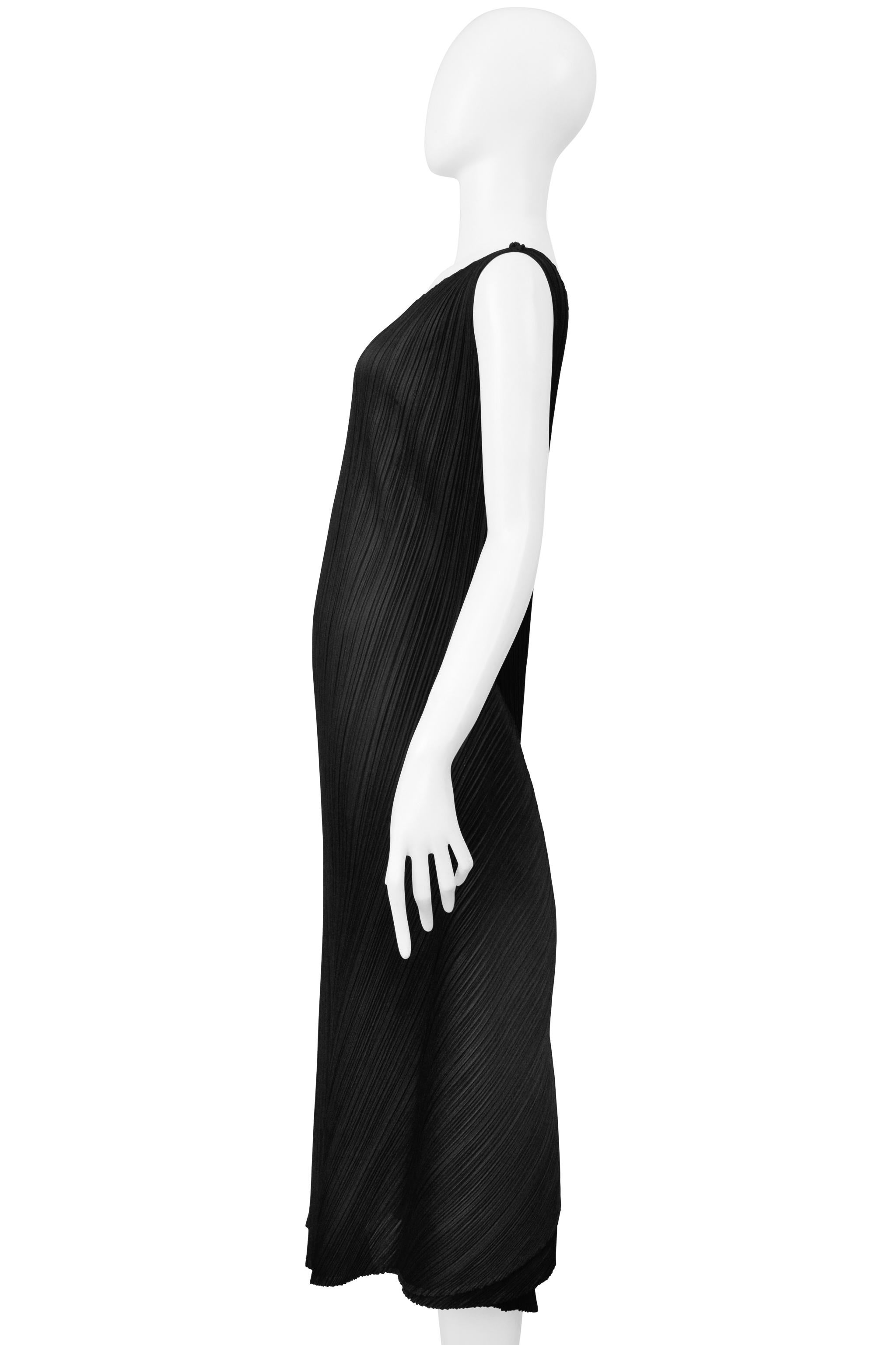 Issey Miyake Black Concept Dress With Back Panels SS 2005 en venta 4