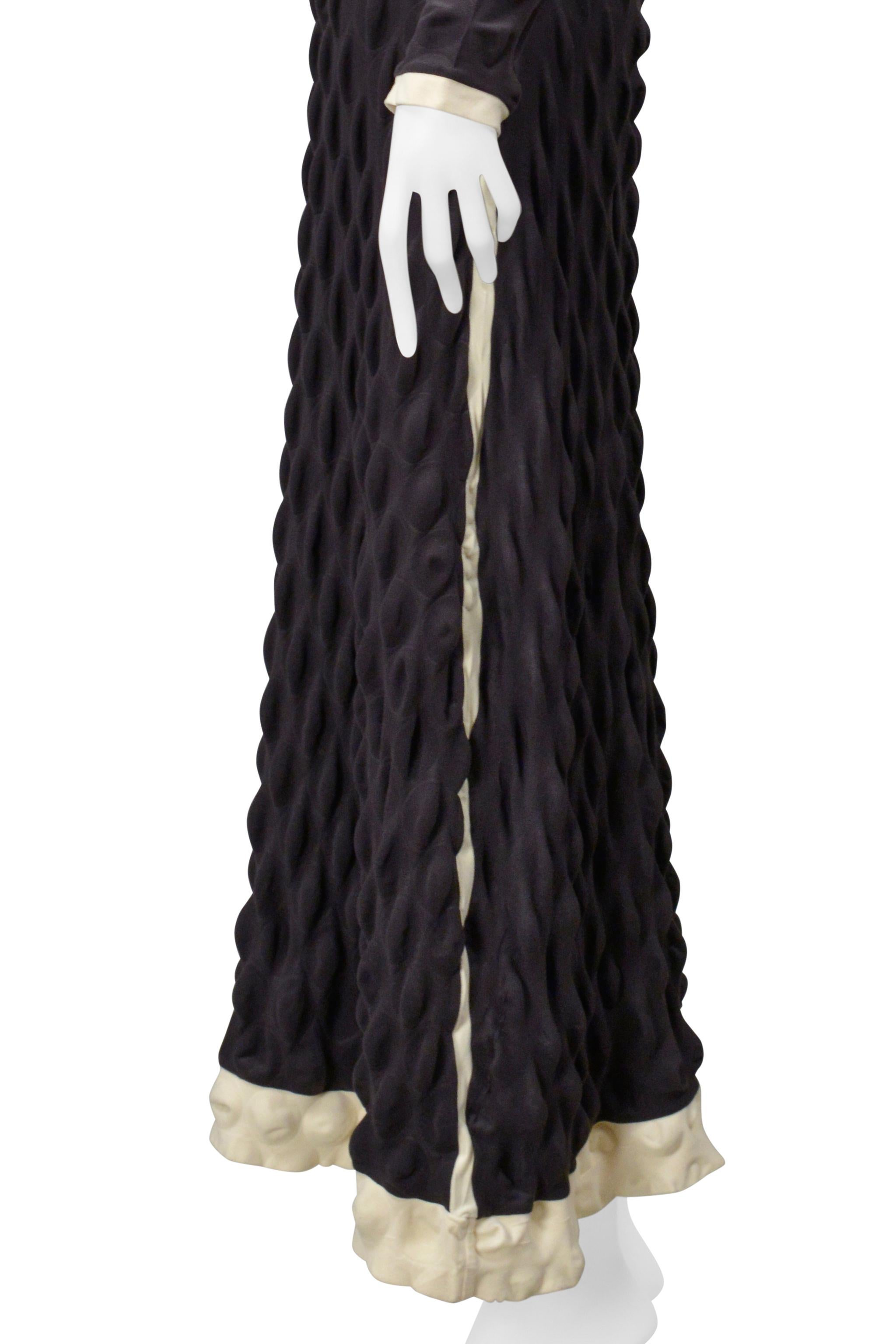 Issey Miyake - Robe noire 