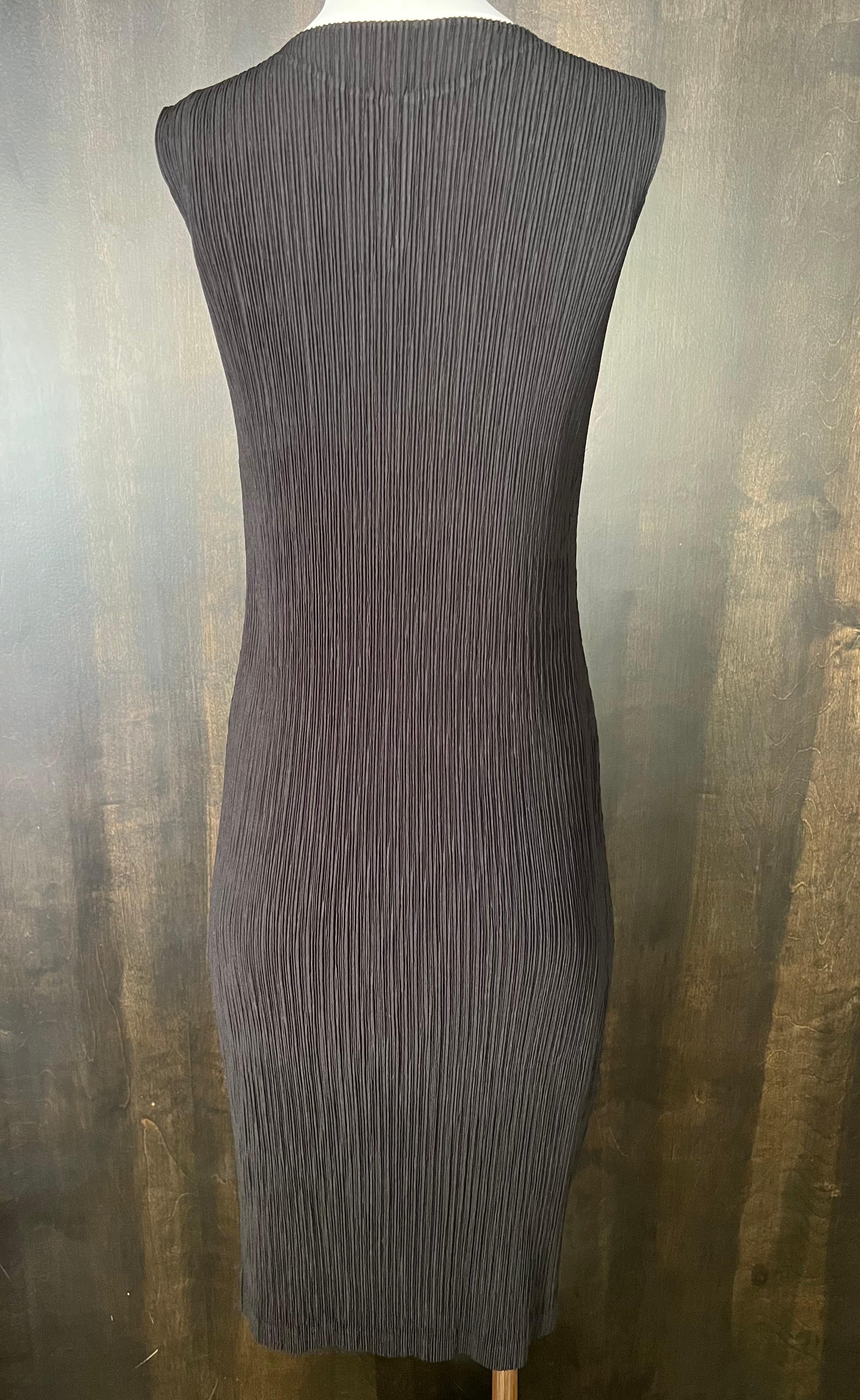 Women's Issey Miyake Black Midi Dress, Size 2  For Sale