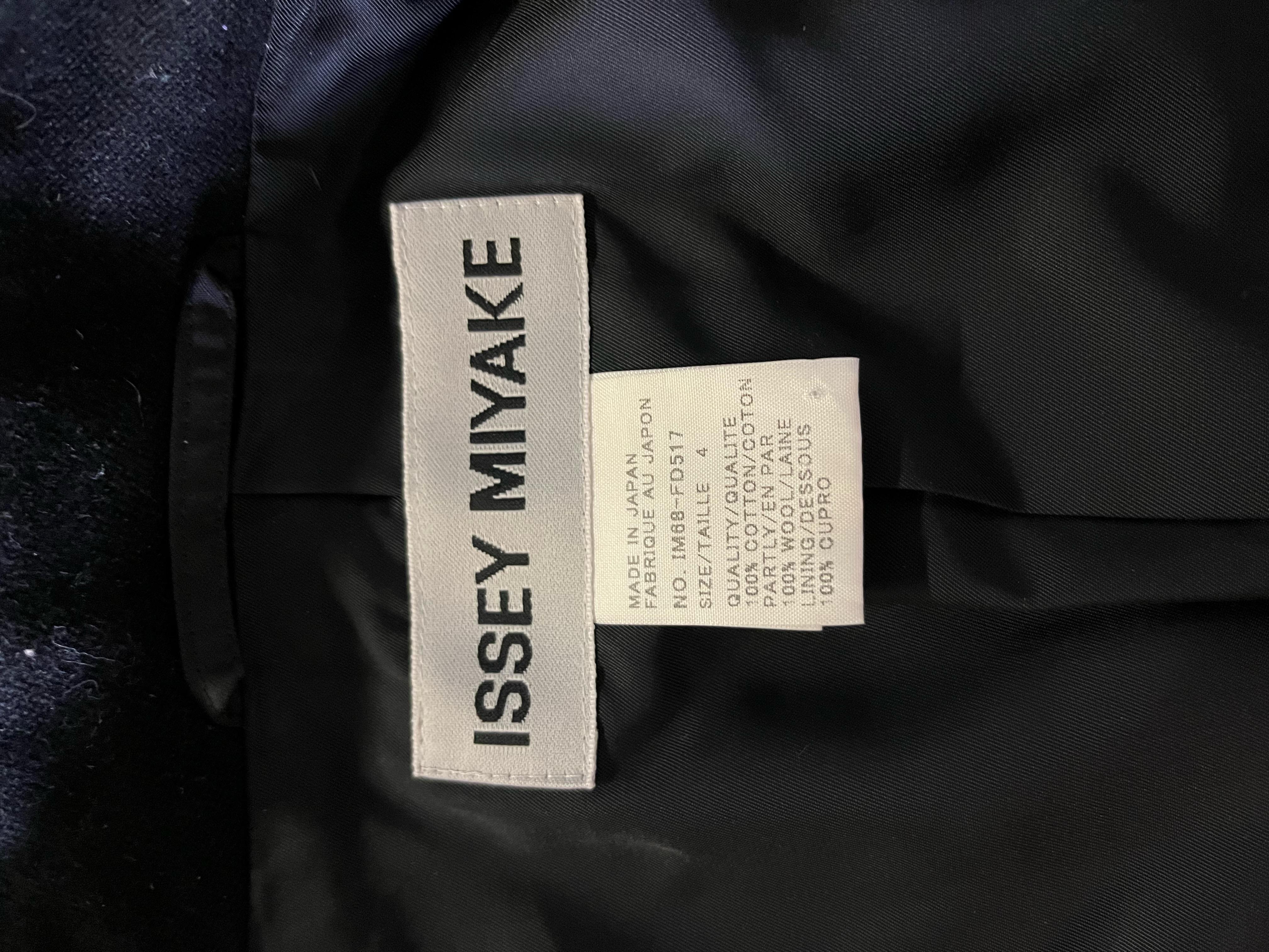Issey Miyake Black Parachute Bondage Straps & Buckles Jacket In Excellent Condition In Oakland, CA