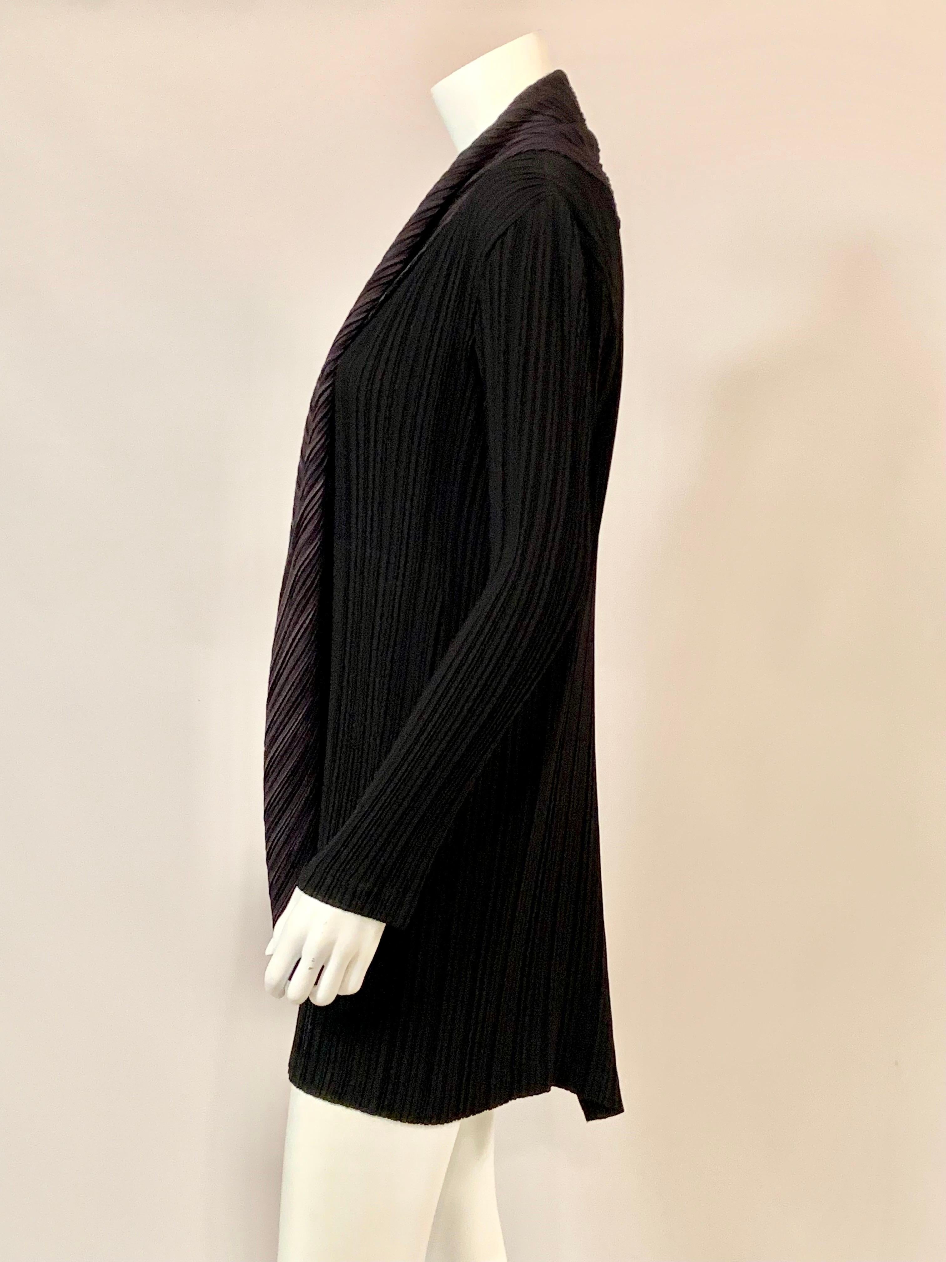 Issey Miyake Black Pleated Coat with Charcoal Grey Scarf For Sale 2
