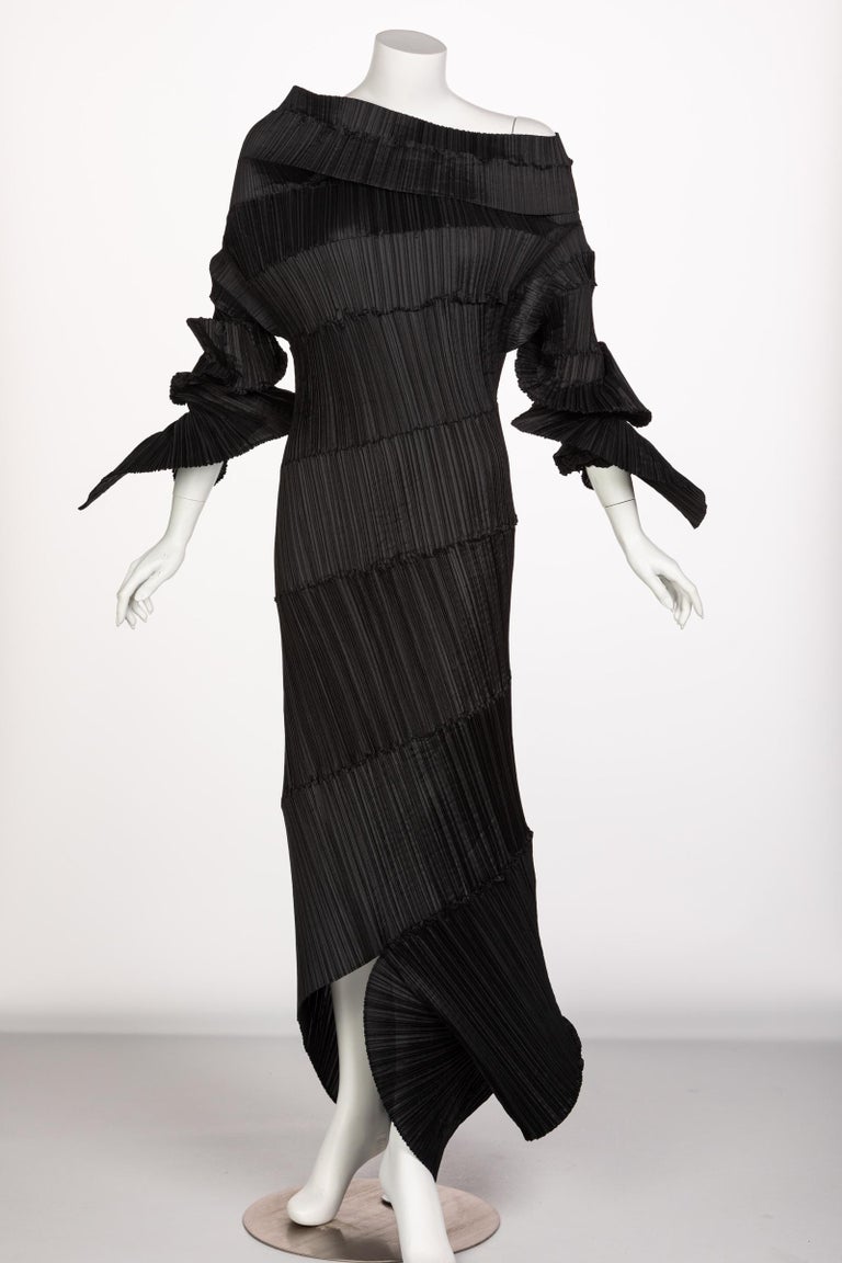 Issey Miyake Black Pleated Spiral Dress, 1990s at 1stDibs