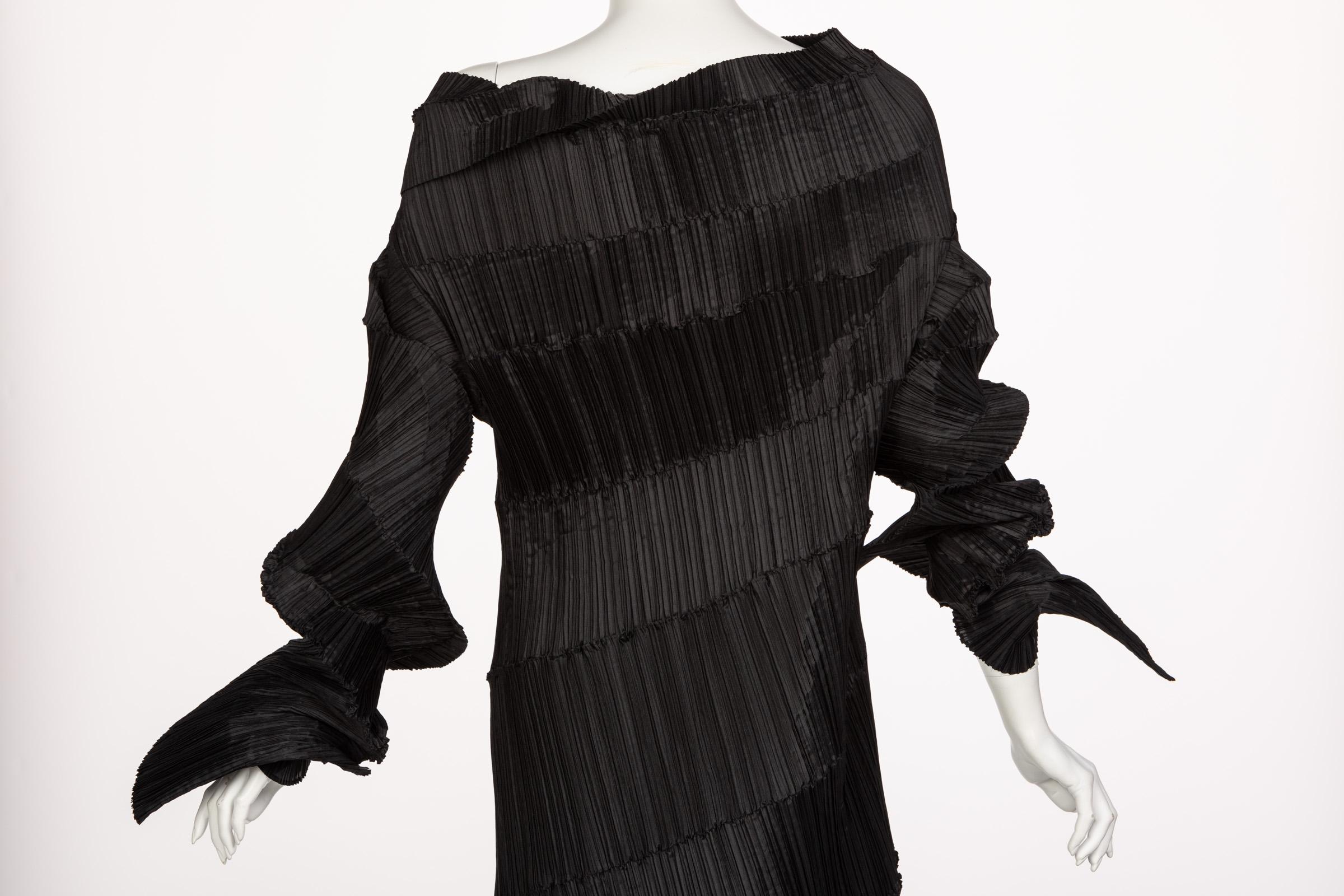 Issey Miyake Black Pleated Spiral Dress, 1990s 1