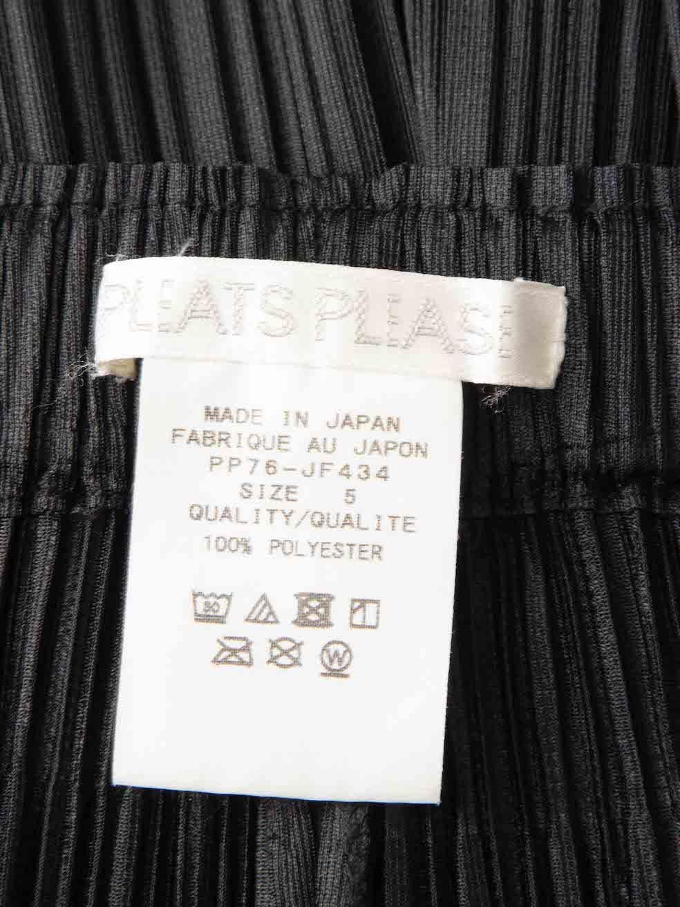 ISSEY MIYAKE Size M Black Polyester Wrinkled Shaggy Dolman Sleeve Pullover main image 1